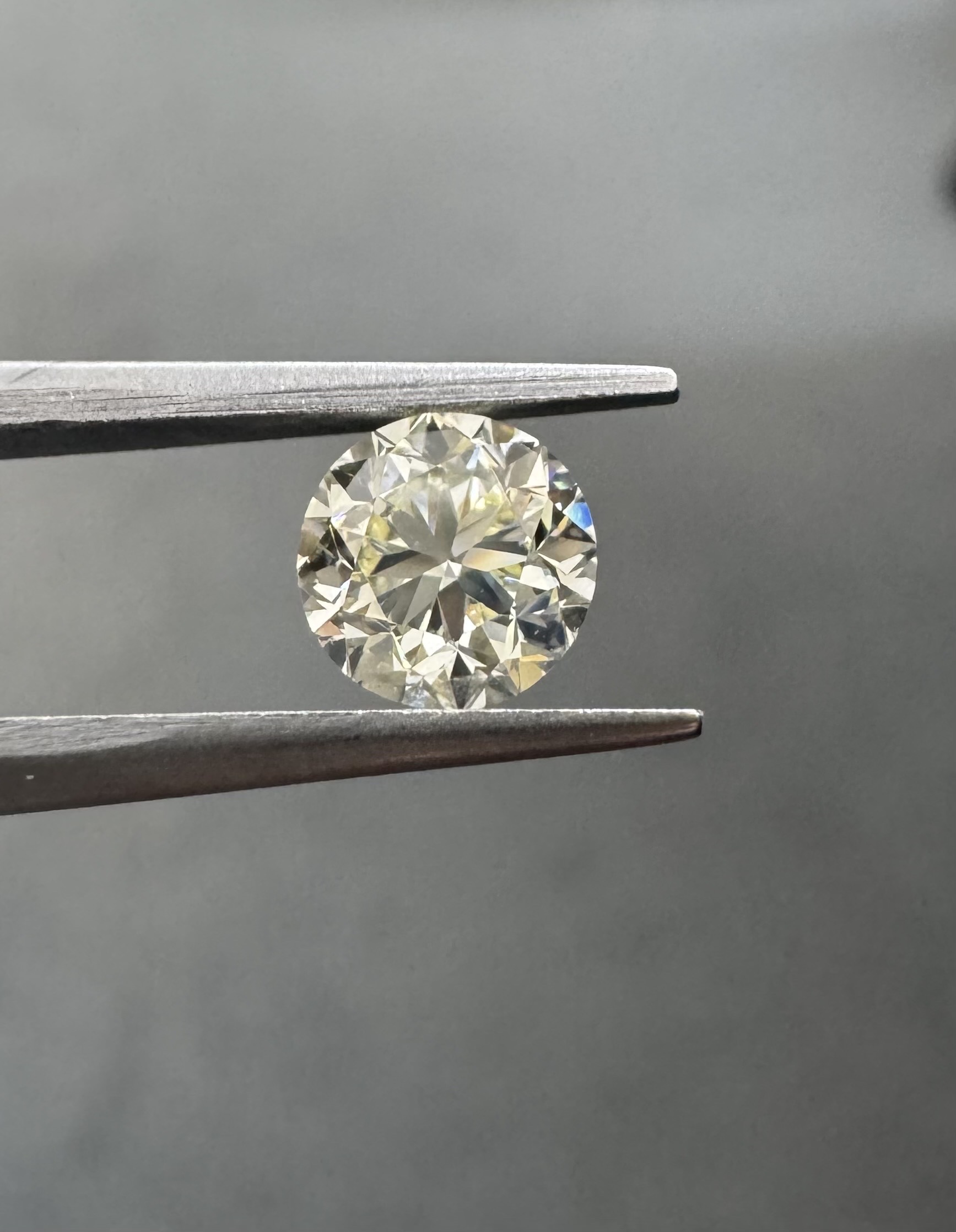 1.00ct Round SINGLE image 2 of 3