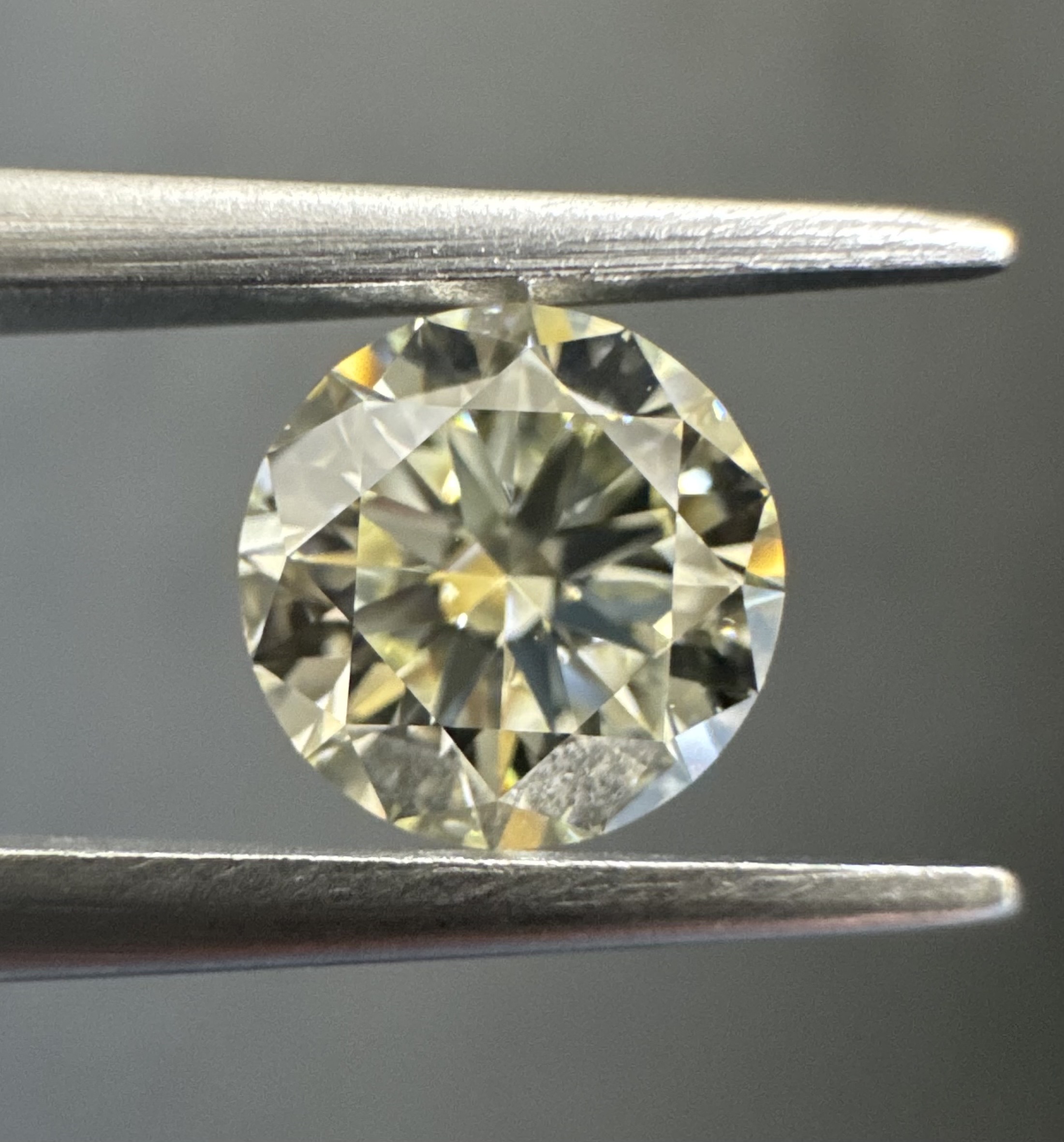 1.00ct Round SINGLE image 2 of 3