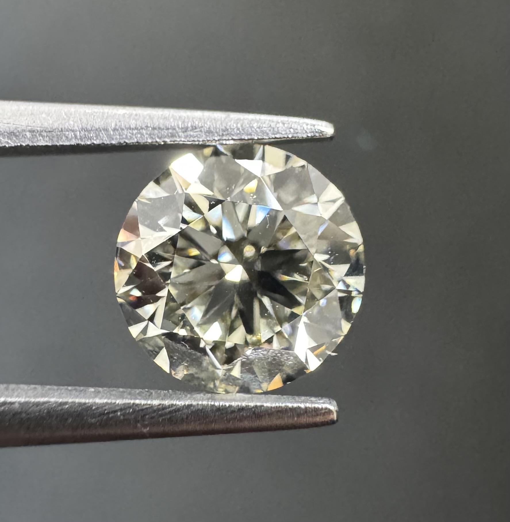 1.11ct Round SINGLE image 2 of 3