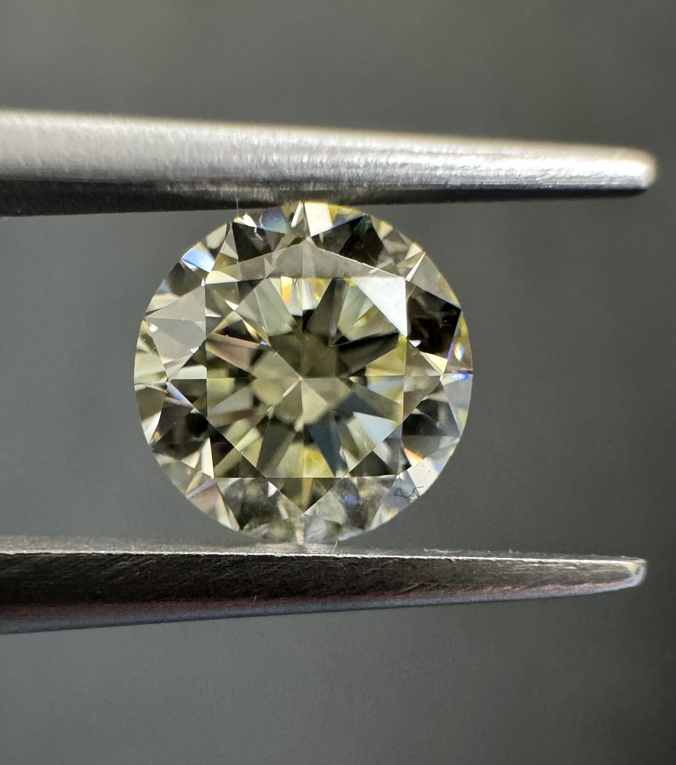 1.01ct Round SINGLE image 2 of 3
