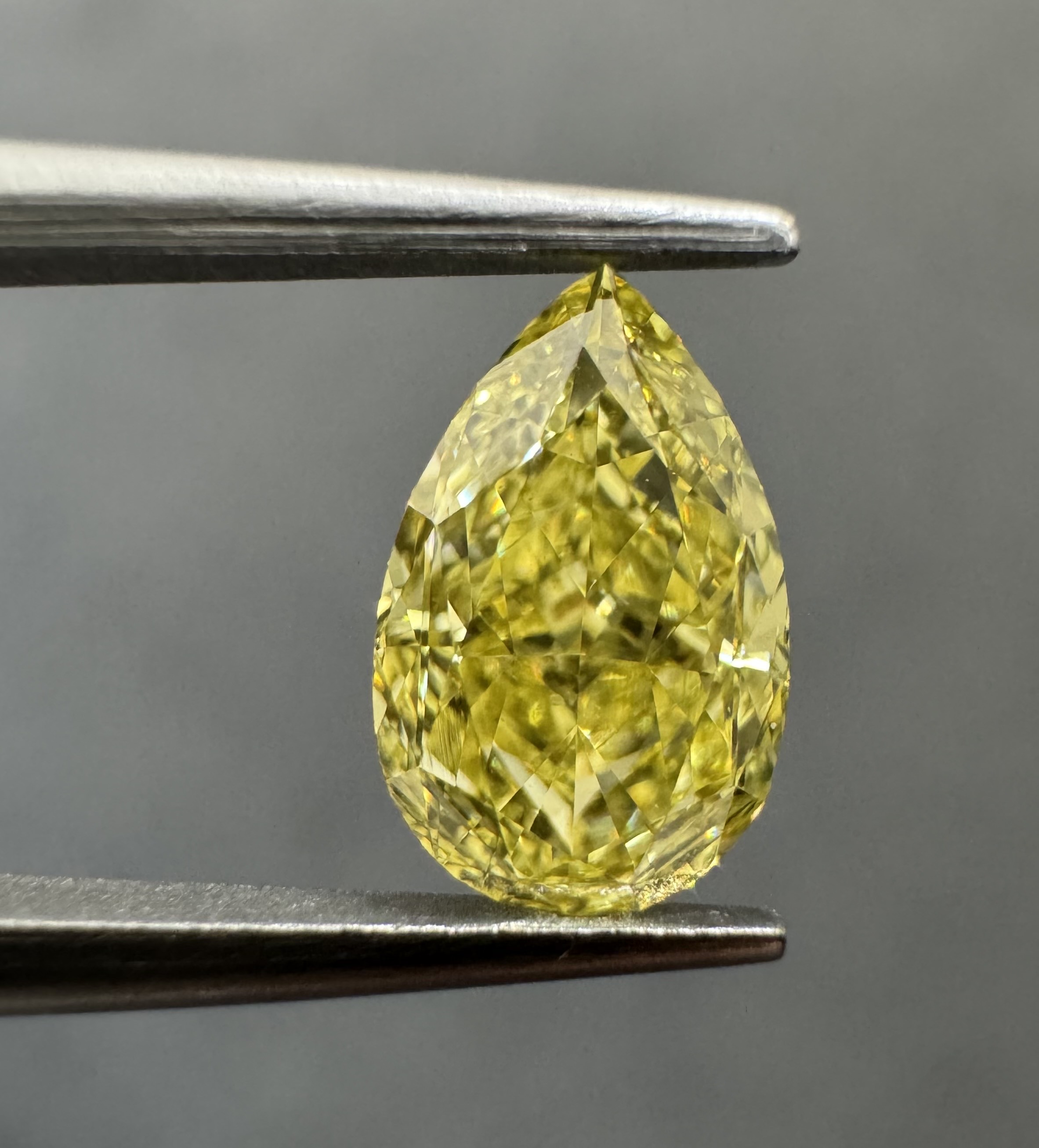 1.01ct Pear SINGLE image 2 of 3