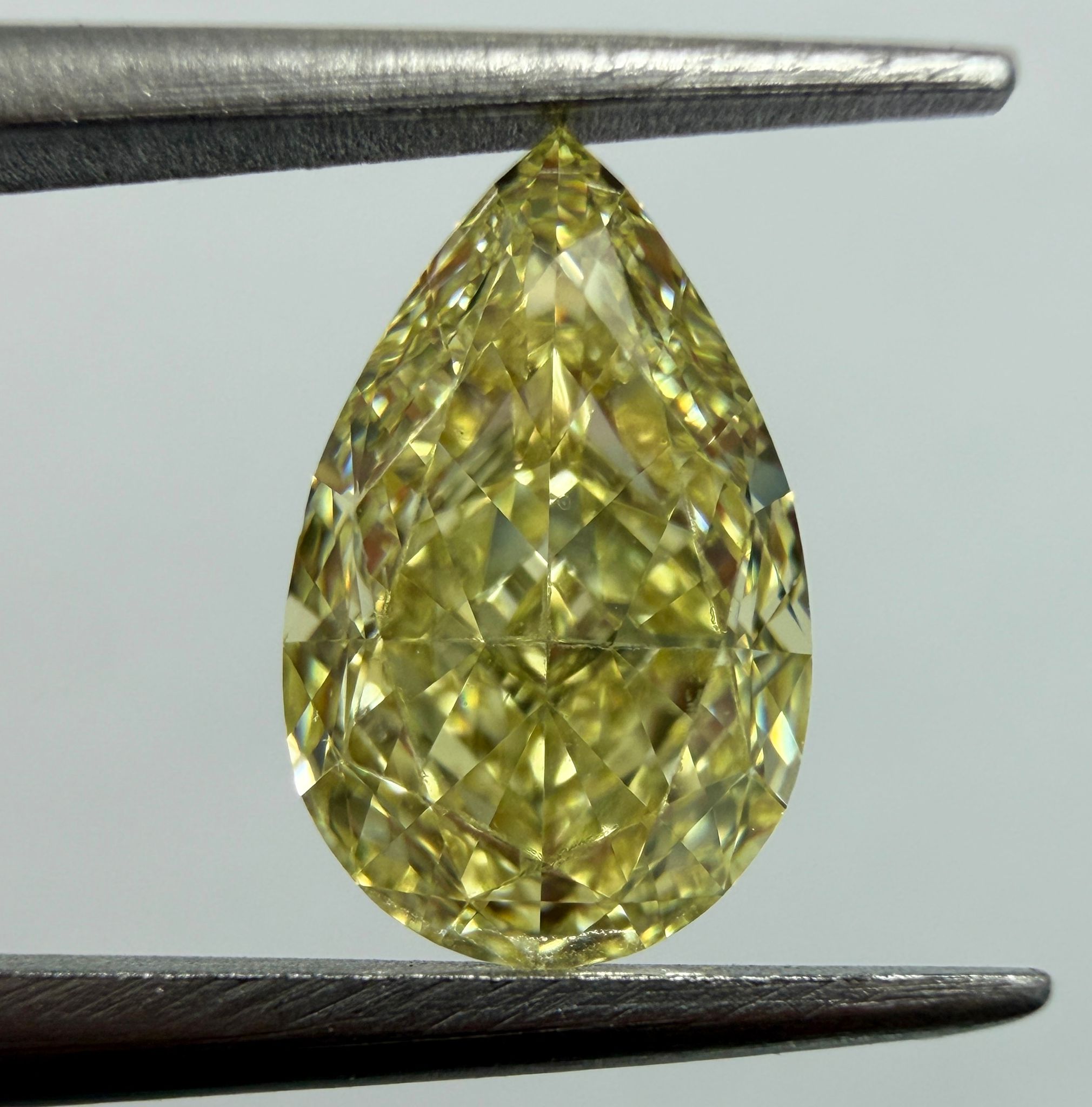 1.54ct Pear SINGLE image 2 of 3