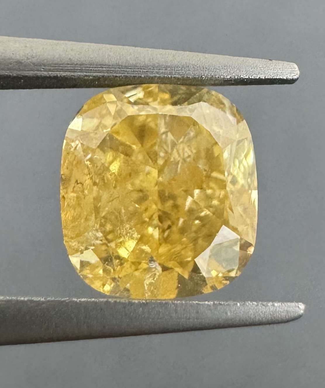 1.05ct Cushion SINGLE image 2 of 3
