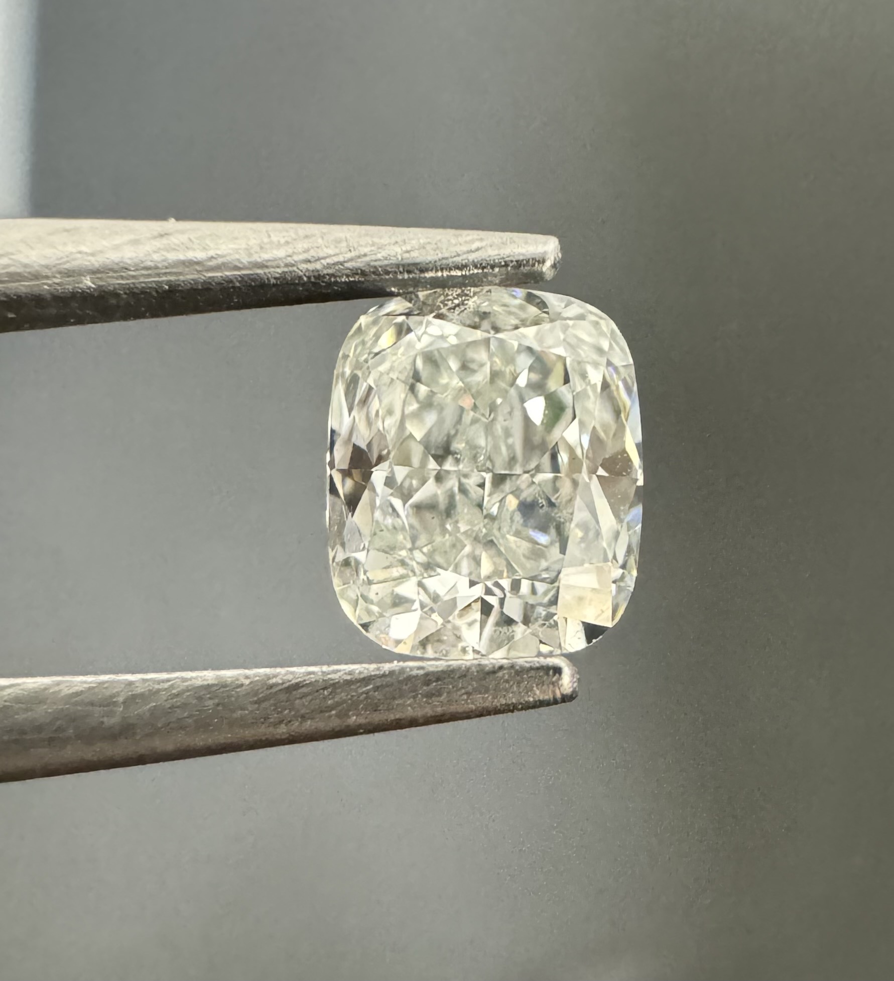 0.26ct Cushion SINGLE image 2 of 2