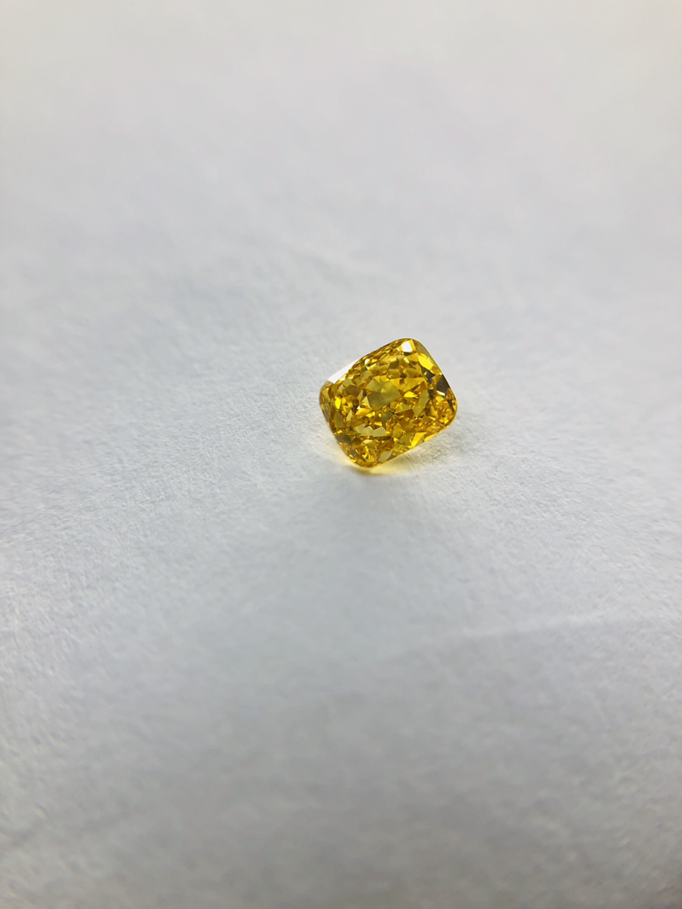 0.41ct Cushion SINGLE image 2 of 2