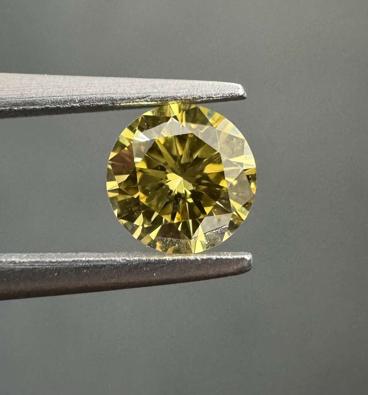 0.19ct Round SINGLE