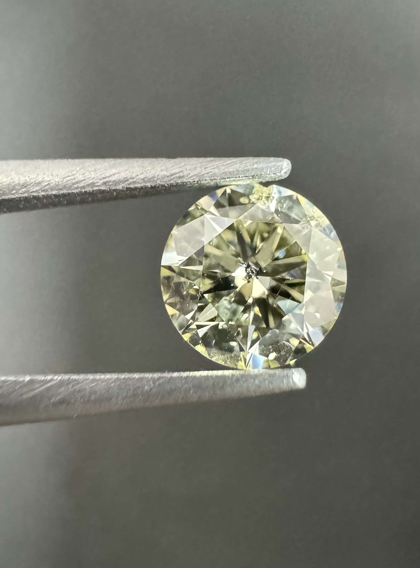 0.33ct Round SINGLE image 2 of 3