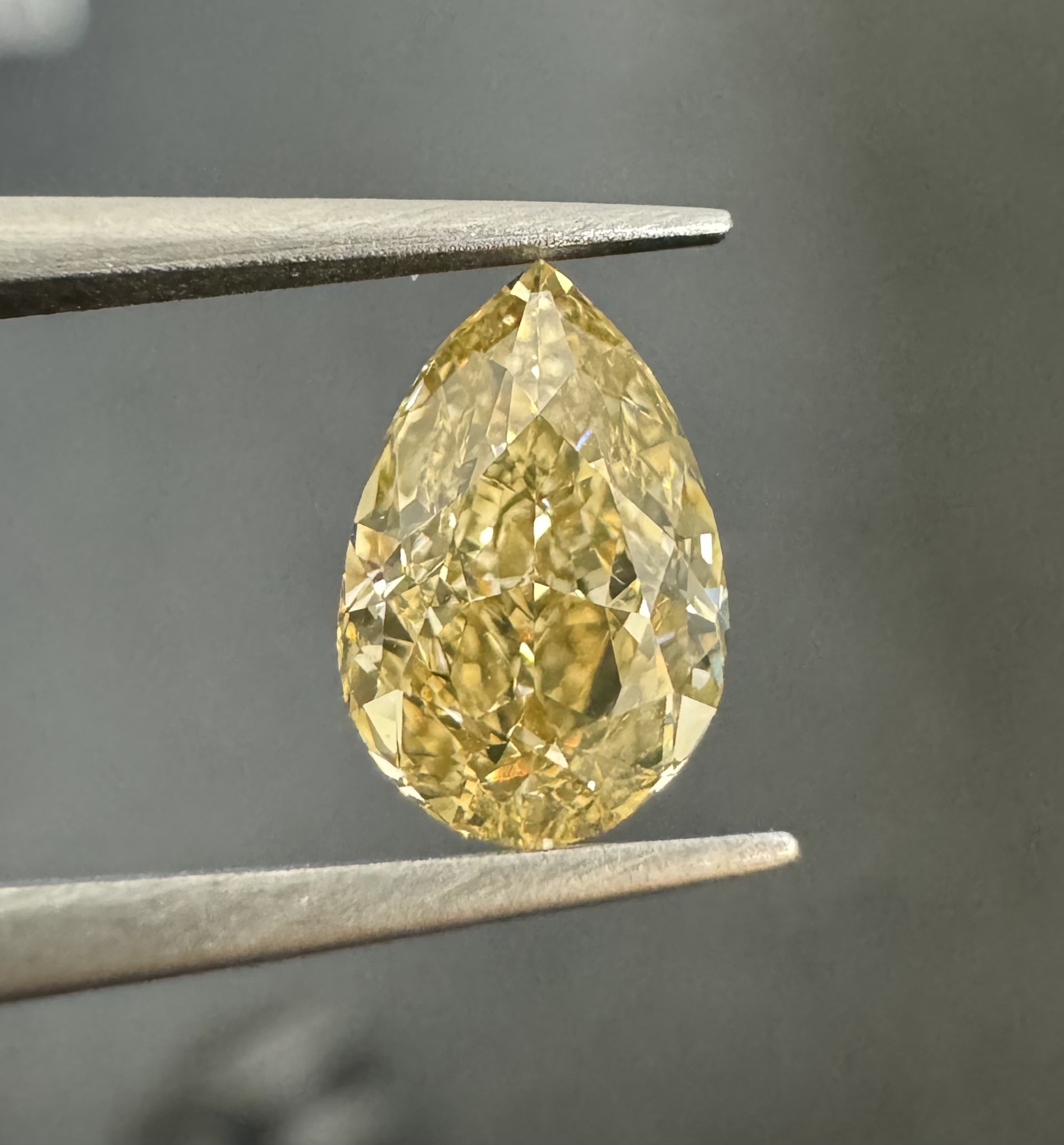 1.21ct Pear SINGLE image 3 of 4