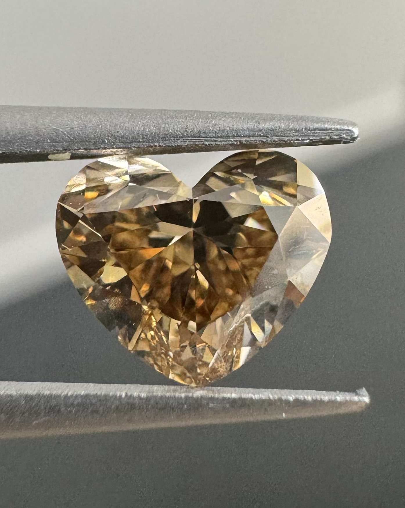 1.04ct Heart SINGLE image 3 of 4