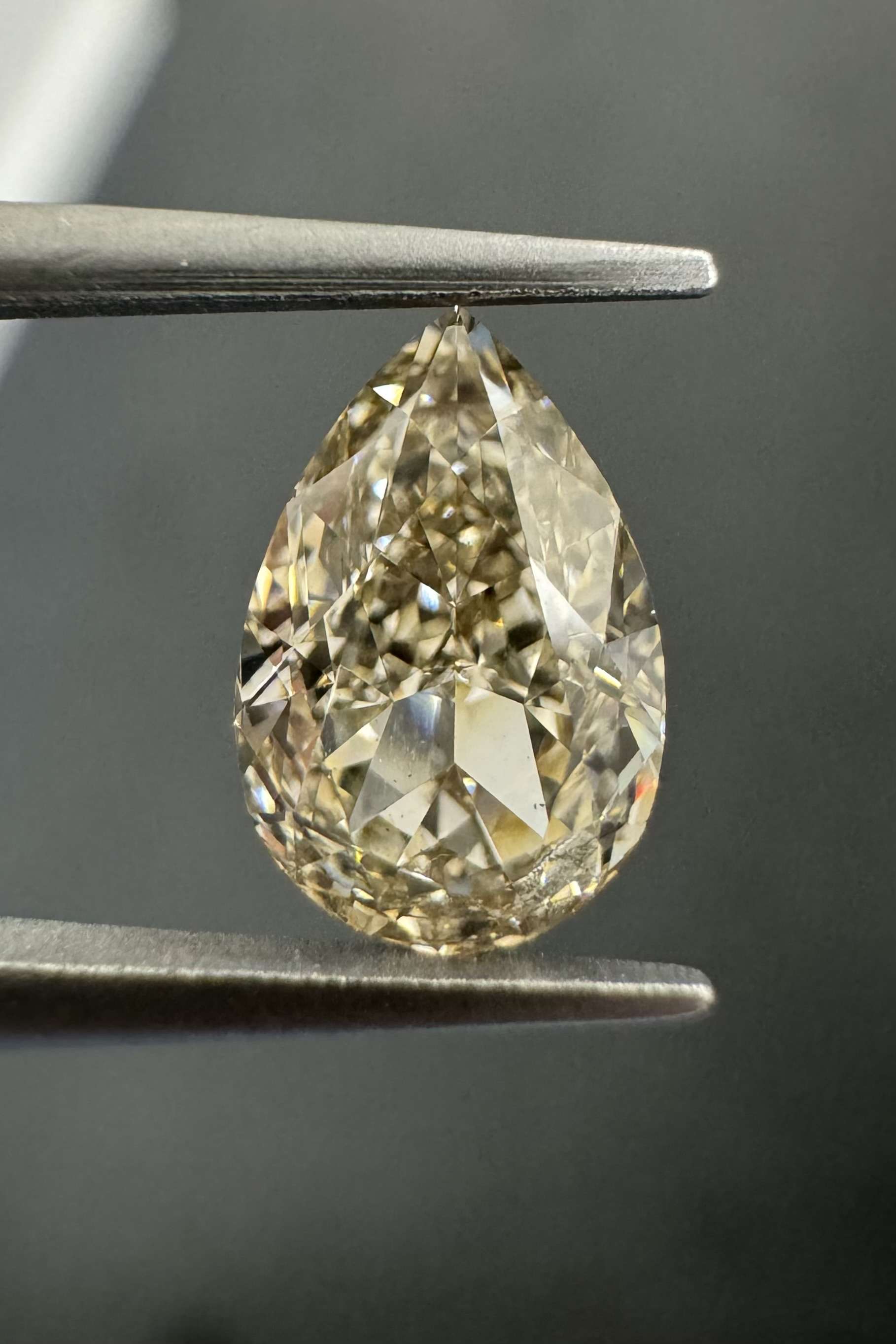 1.02ct Pear SINGLE image 3 of 4