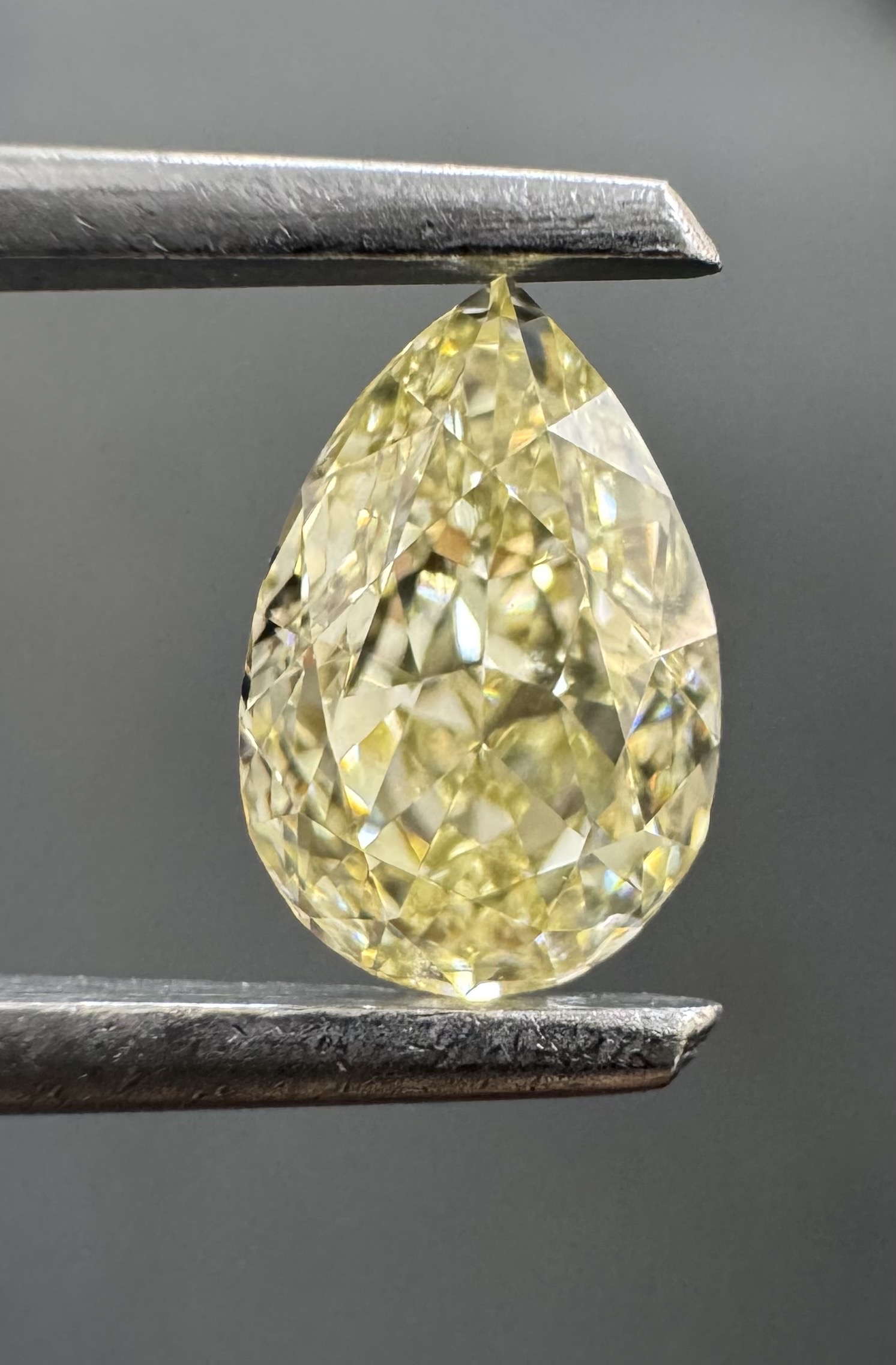 0.83ct Pear SINGLE image 2 of 3