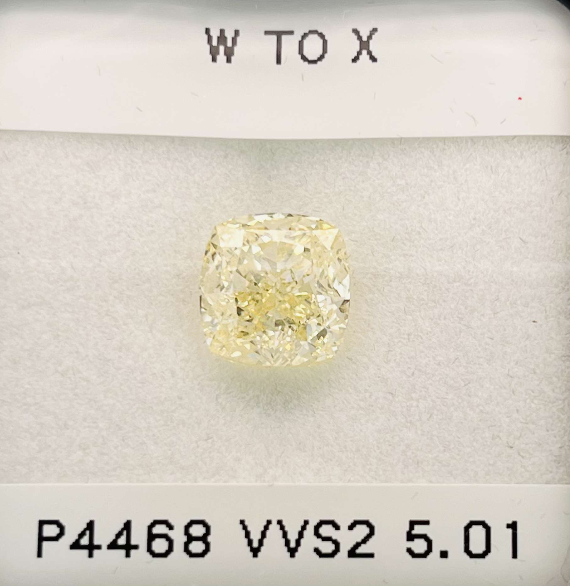 5.01ct Cushion SINGLE image 2 of 3
