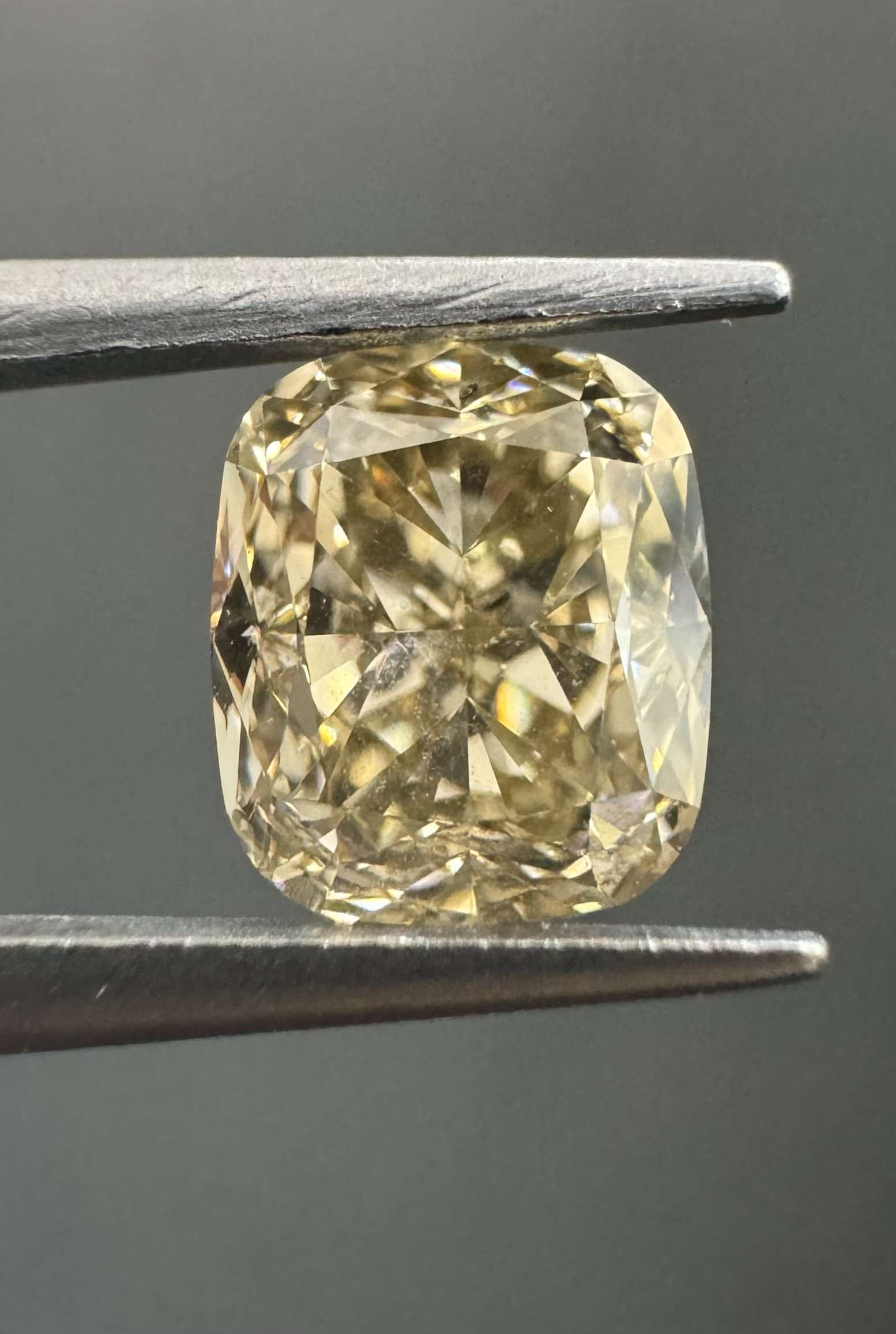 1.02ct Cushion SINGLE image 3 of 4