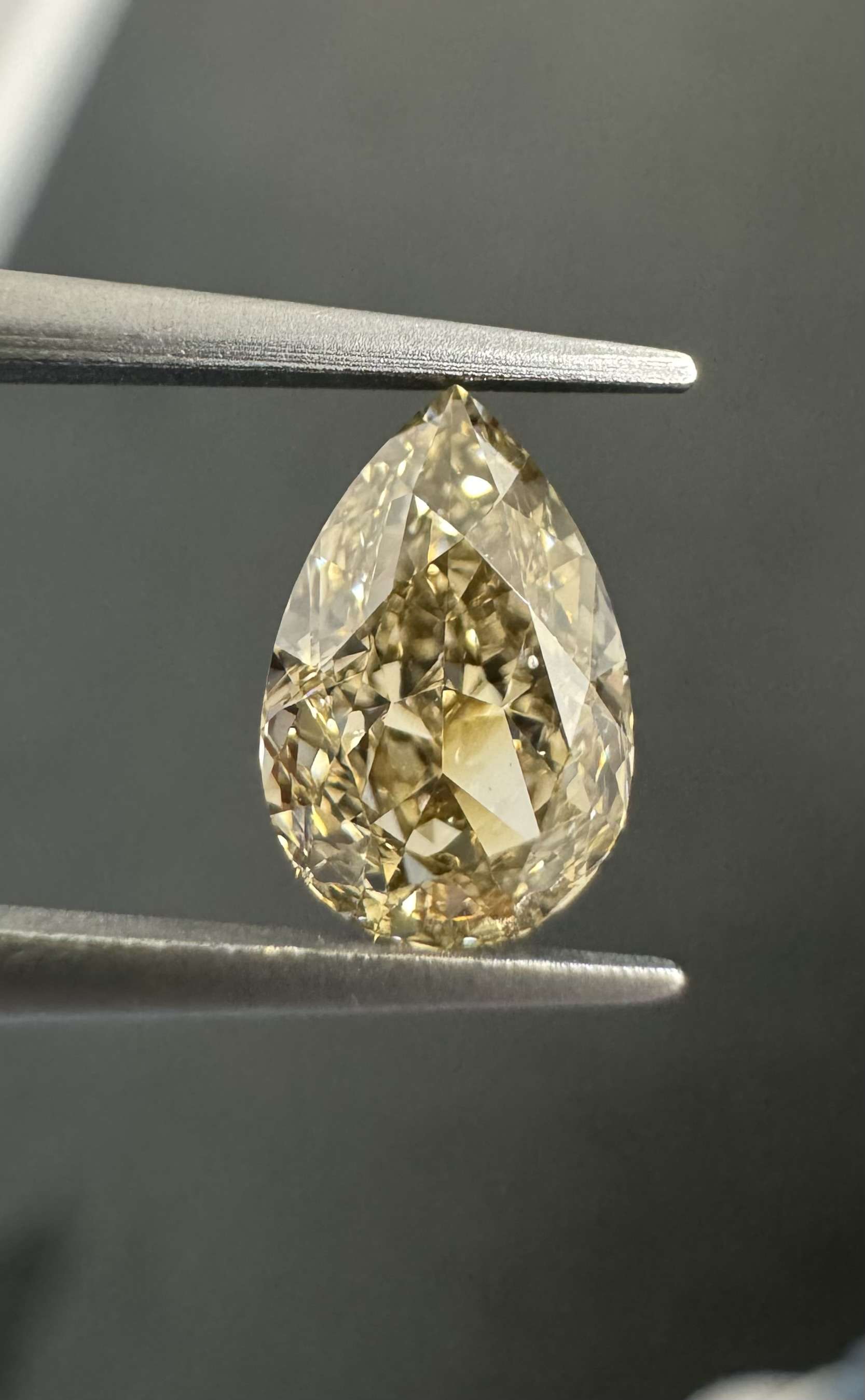 1.02ct Pear SINGLE image 3 of 4