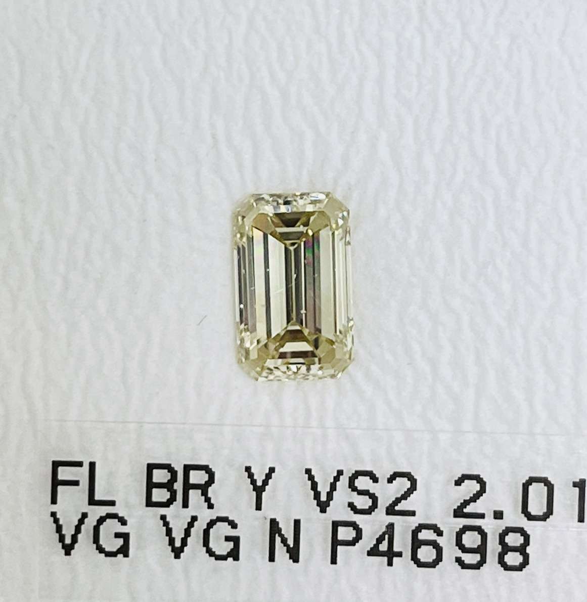 2.01ct Emerald Cut SINGLE image 2 of 3