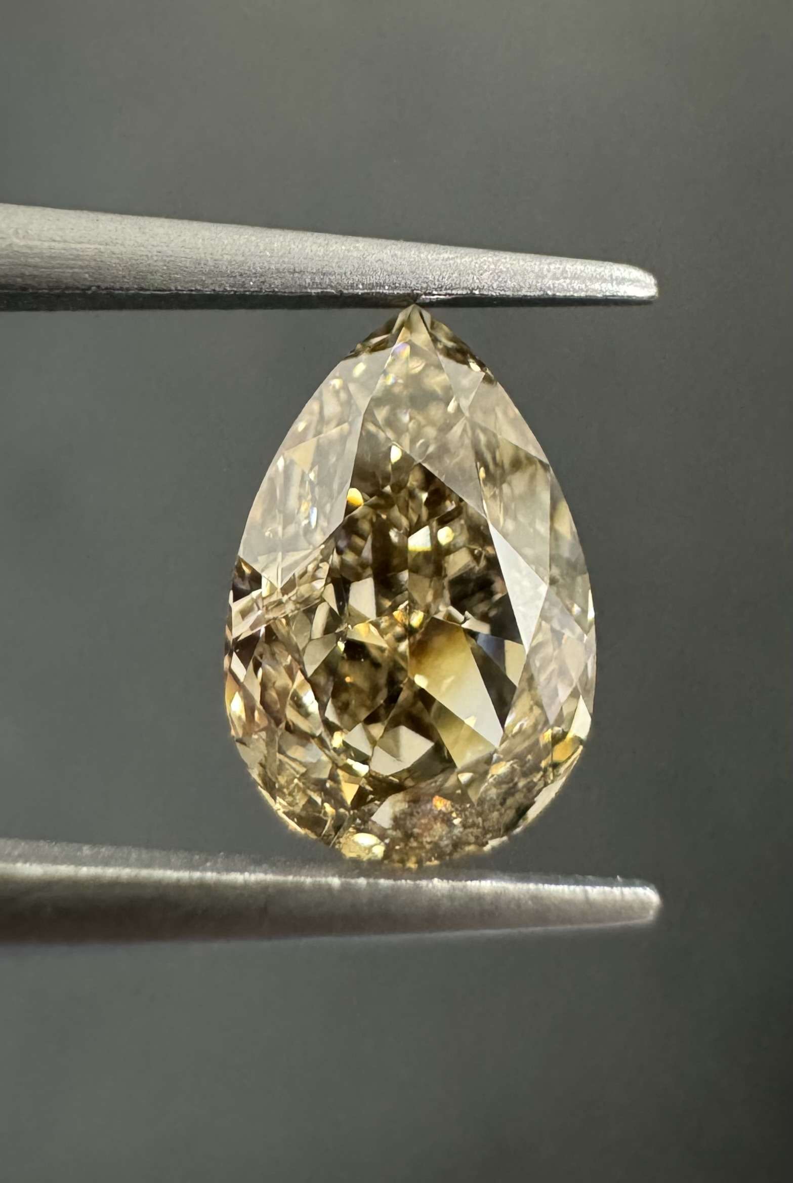 1.07ct Pear SINGLE image 3 of 4