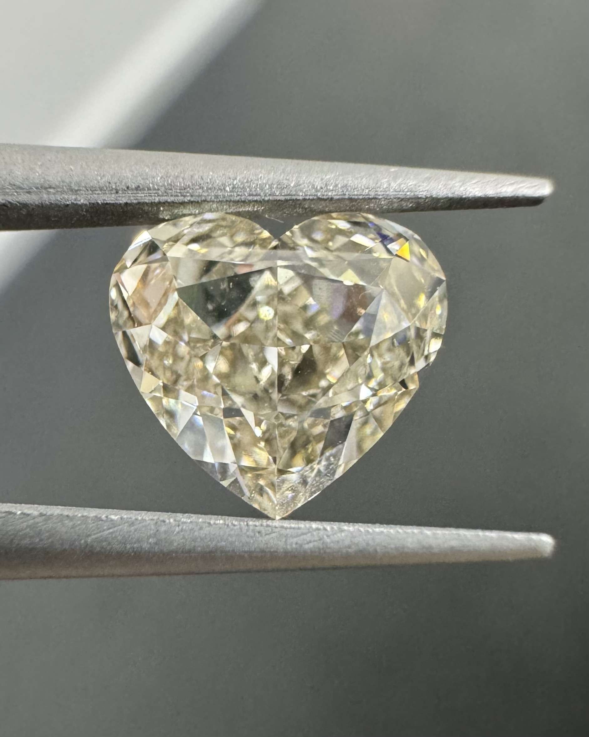 1.59ct Heart SINGLE image 2 of 3