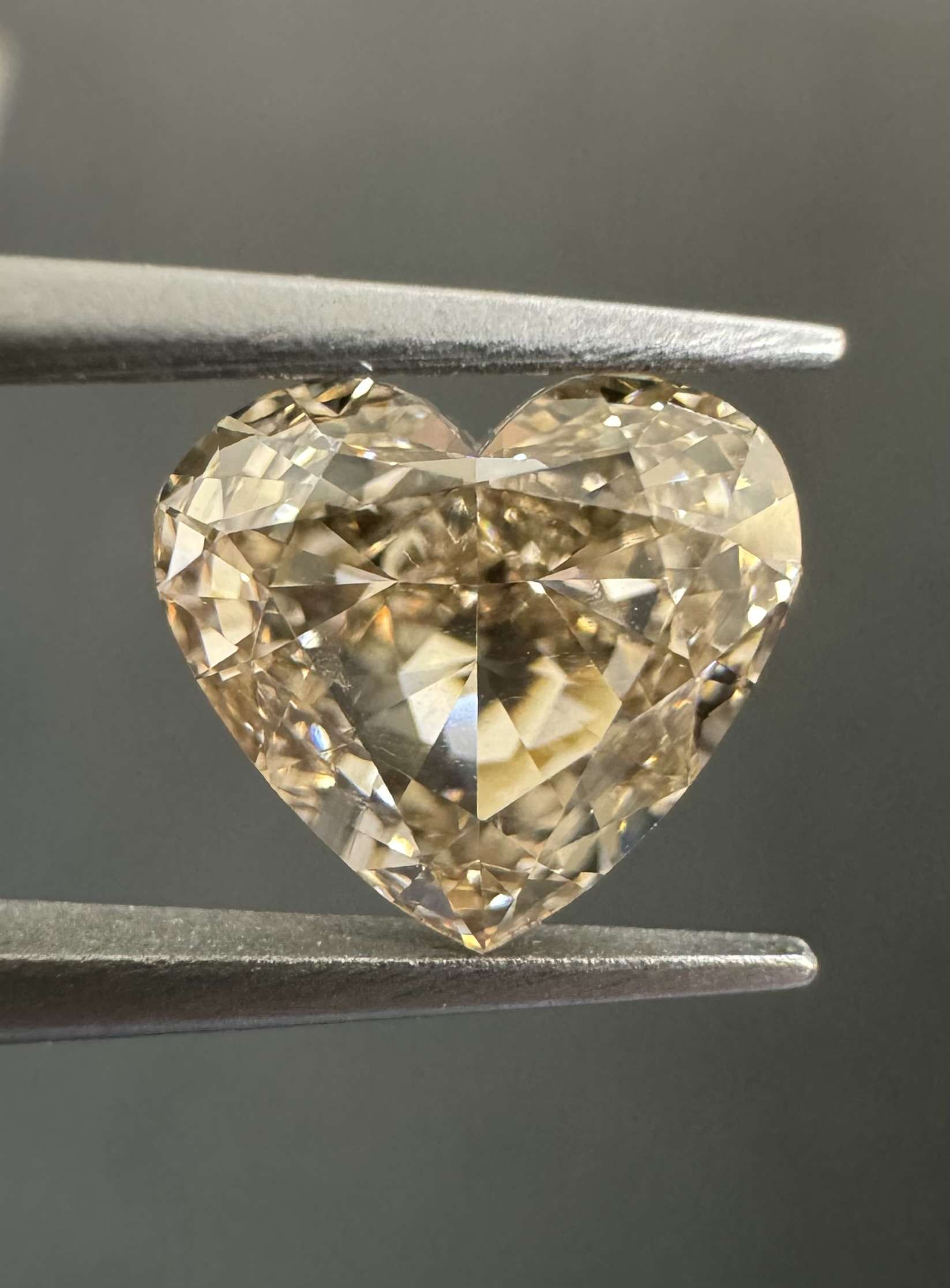 1.32ct Heart SINGLE image 3 of 4