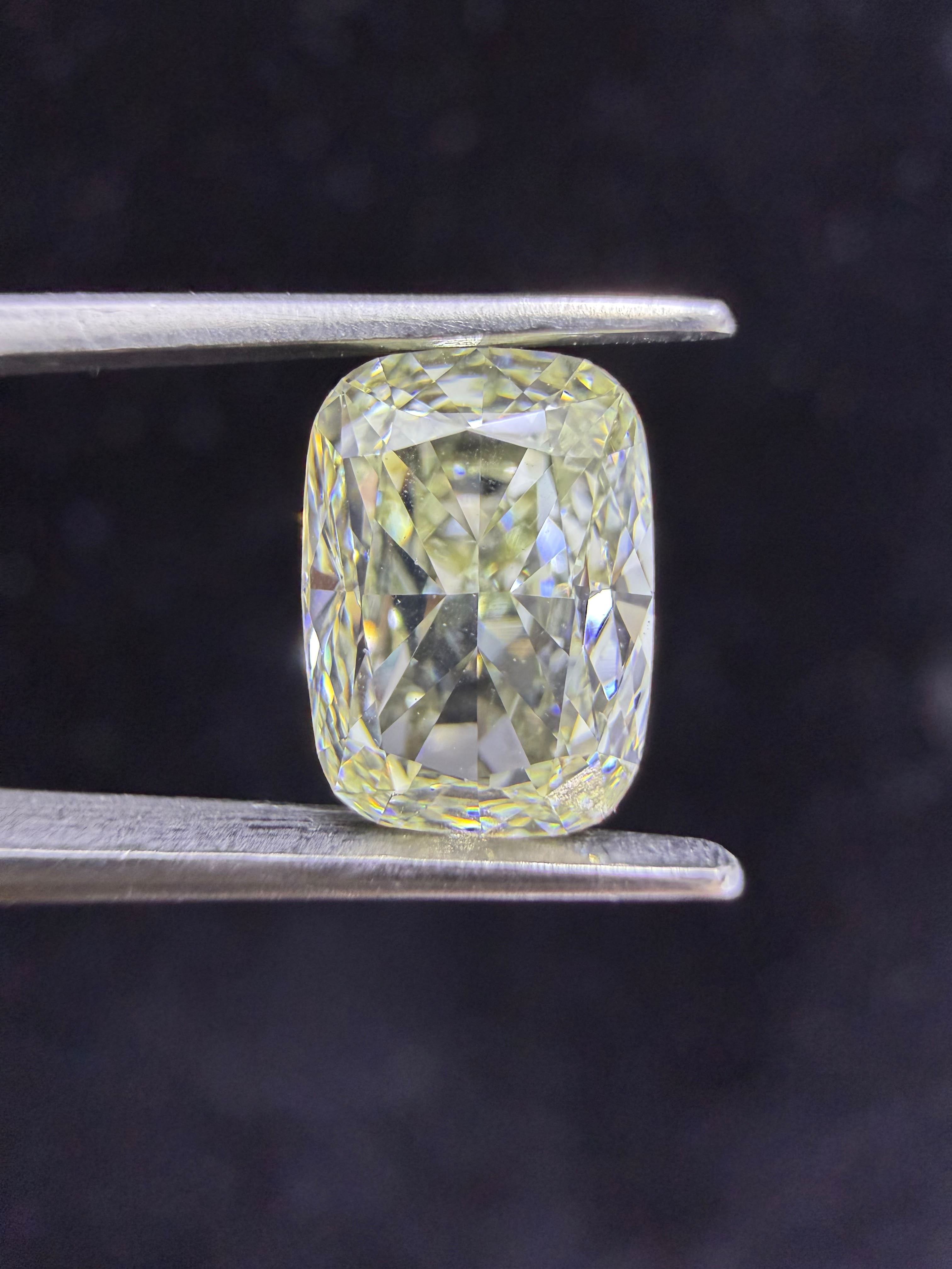 1.70ct Cushion SINGLE image 3 of 4