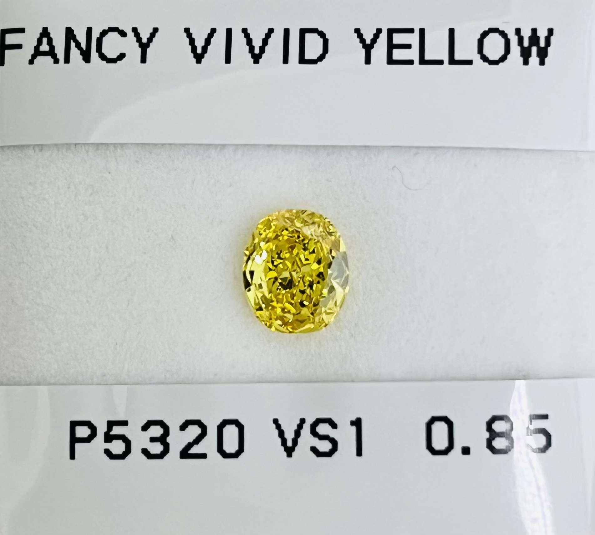 0.85ct Oval SINGLE image 2 of 3