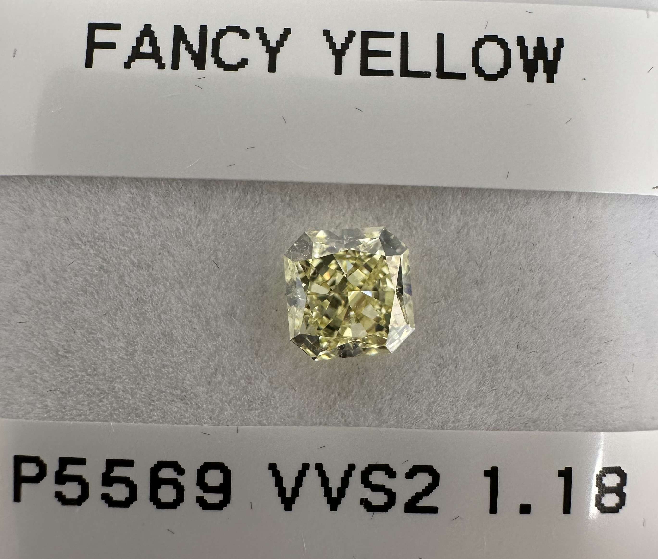 1.18ct SQUARE RADIANT SINGLE image 2 of 2
