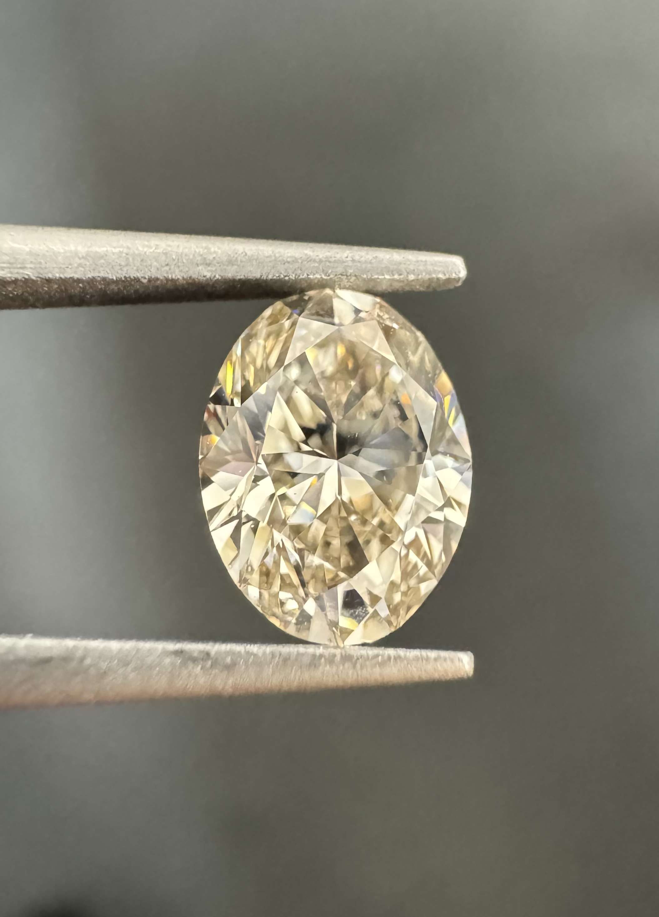 1.00ct Oval SINGLE image 3 of 4