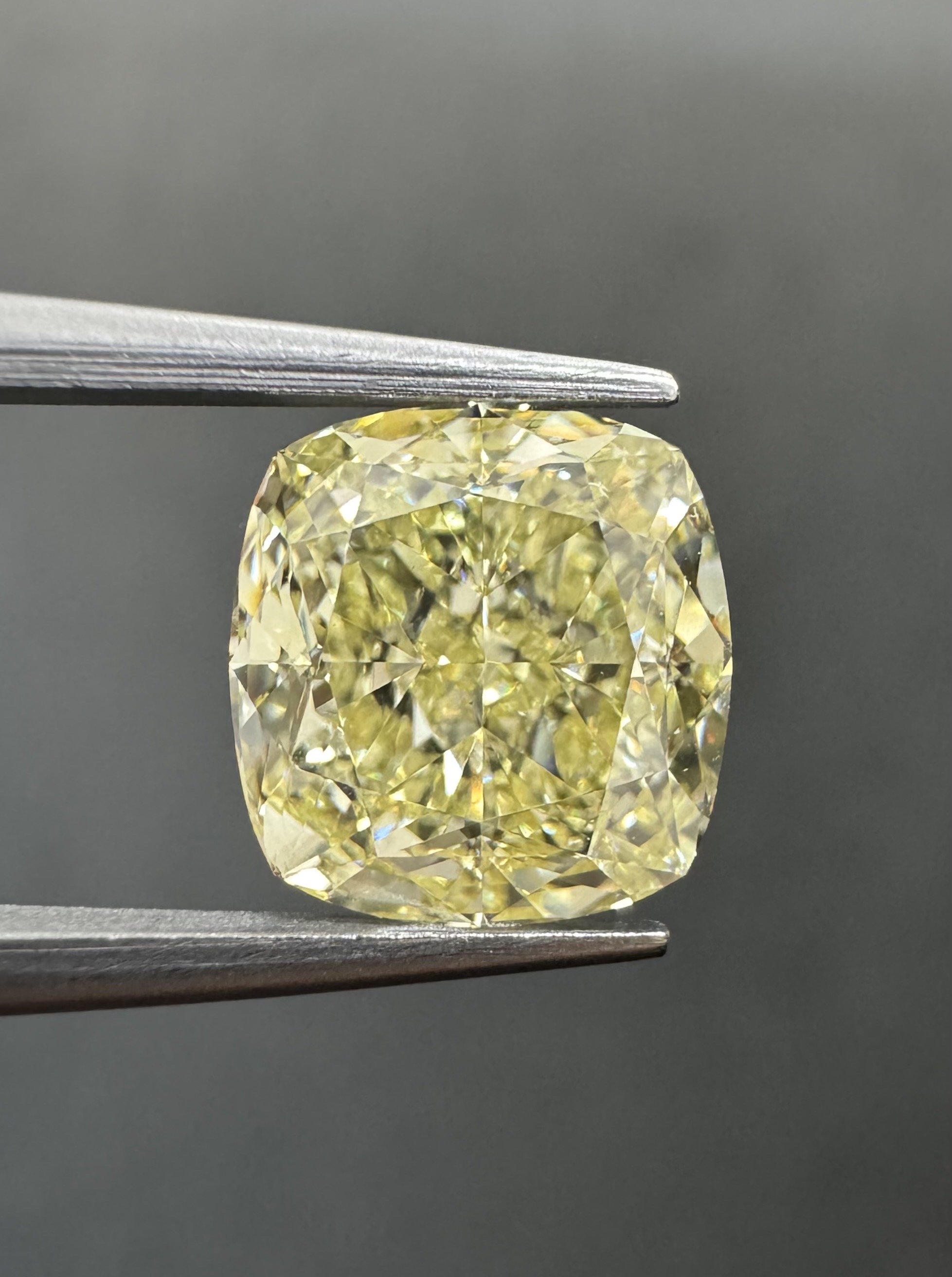 3.79ct Cushion SINGLE image 2 of 3