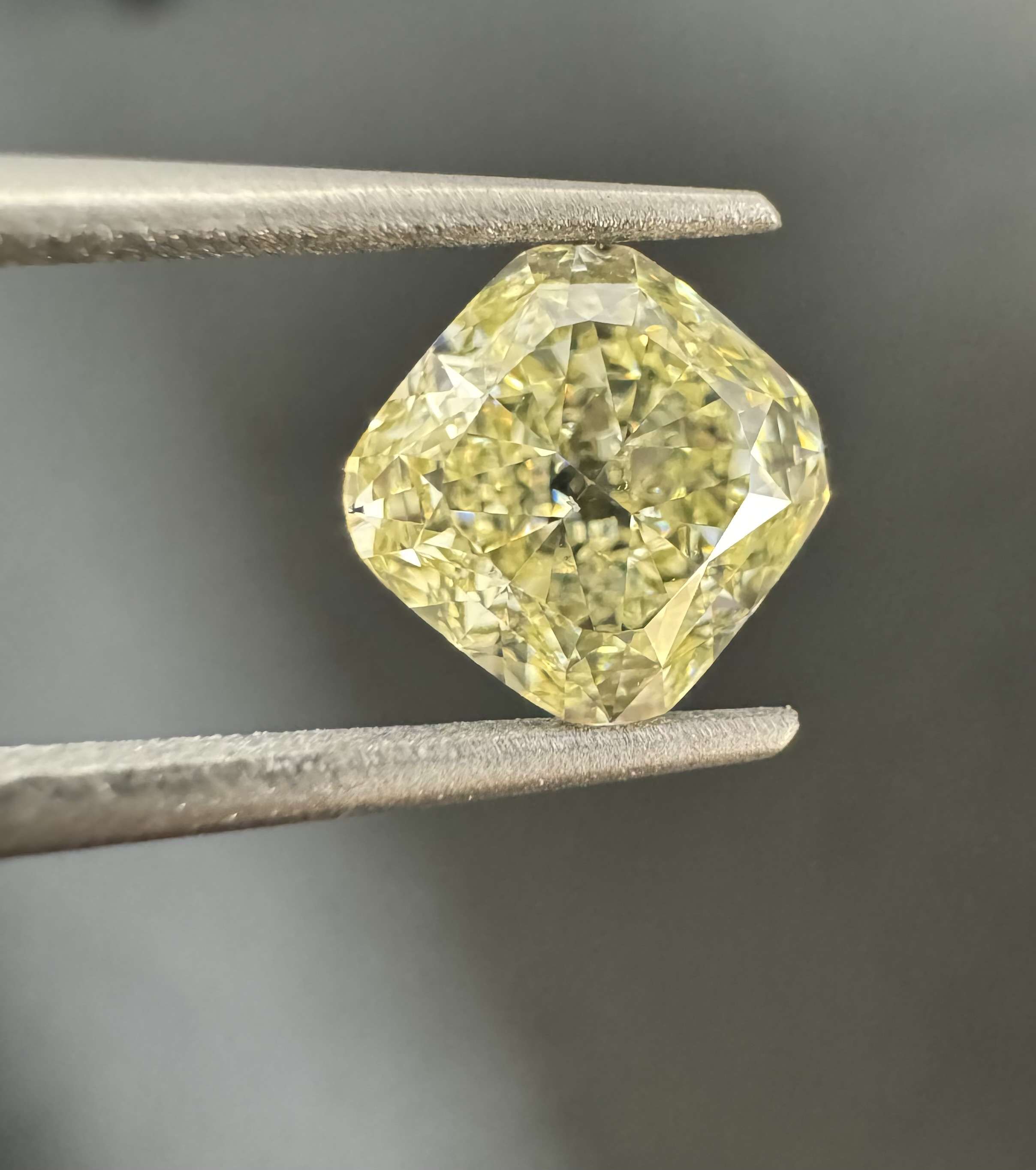 1.18ct Cushion SINGLE image 2 of 2