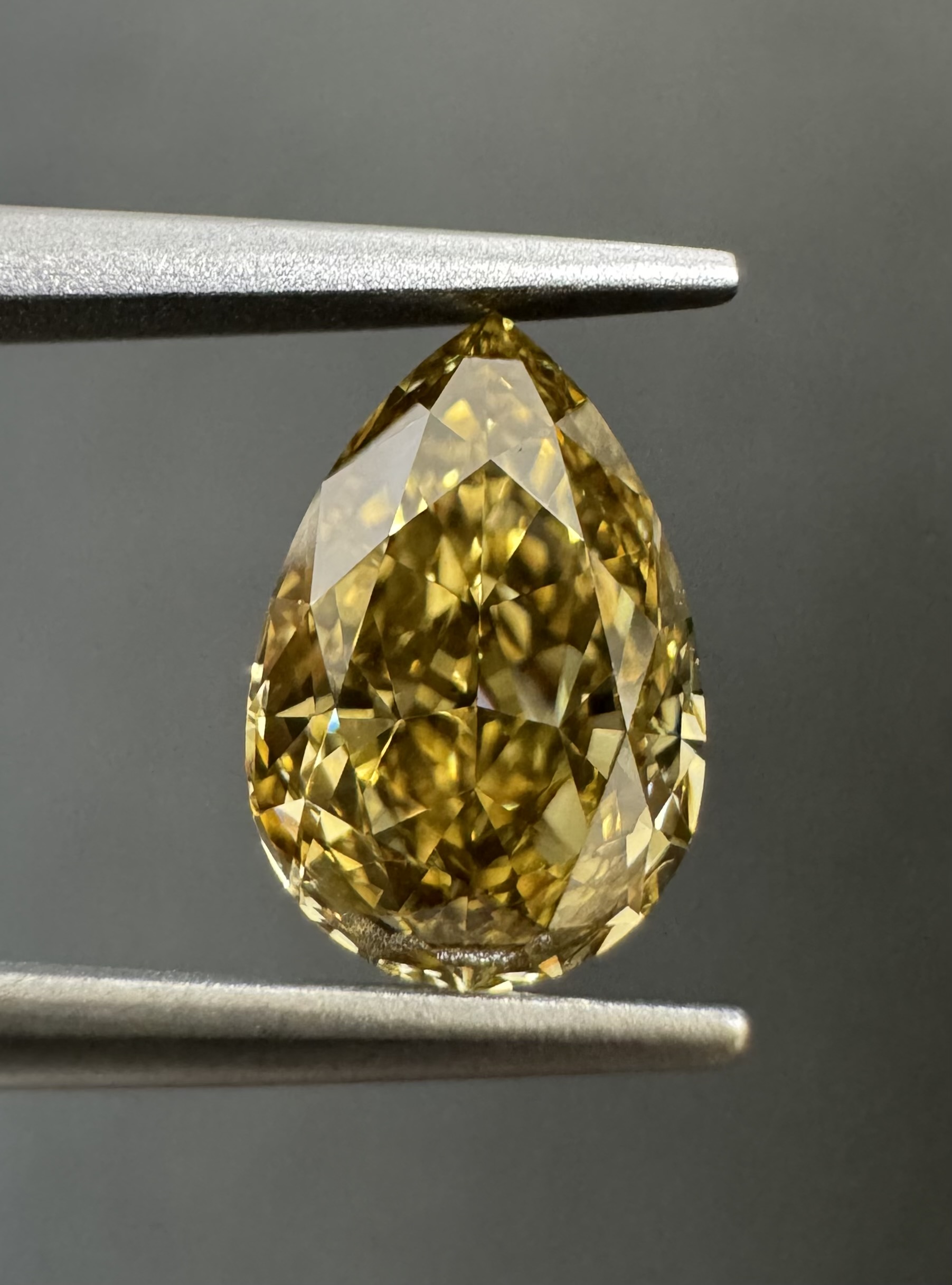 1.25ct Pear SINGLE image 3 of 4
