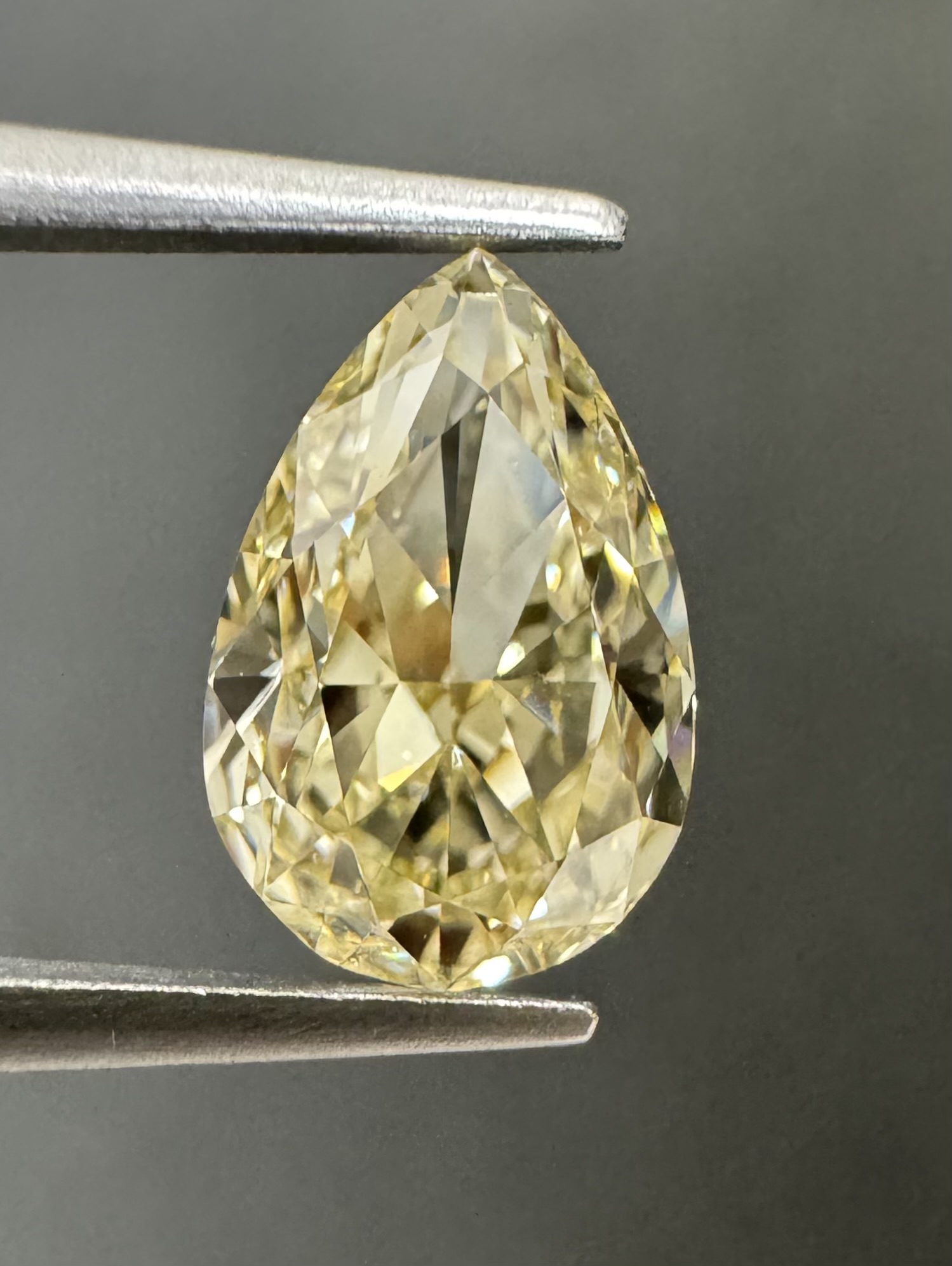 1.22ct Pear SINGLE image 3 of 4