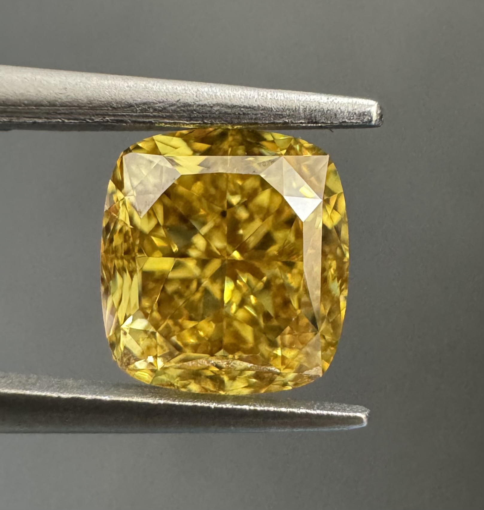 1.02ct Cushion SINGLE image 3 of 4