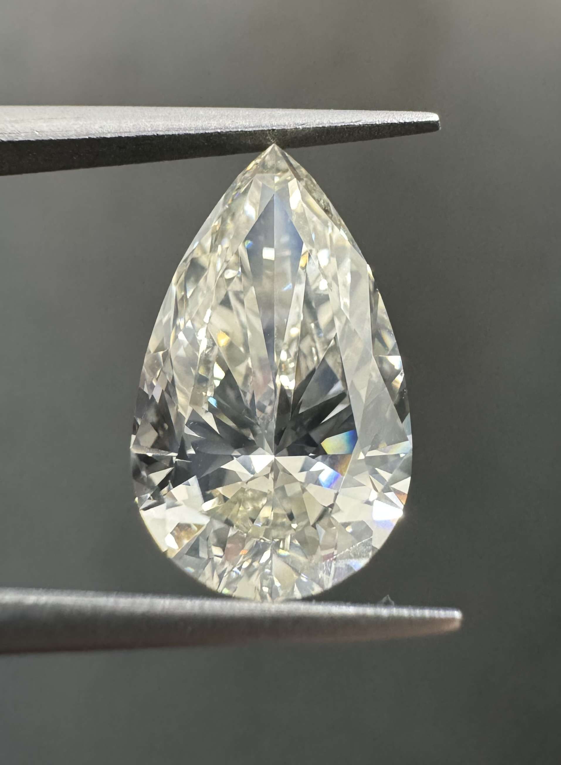 3.01ct Pear SINGLE image 2 of 3