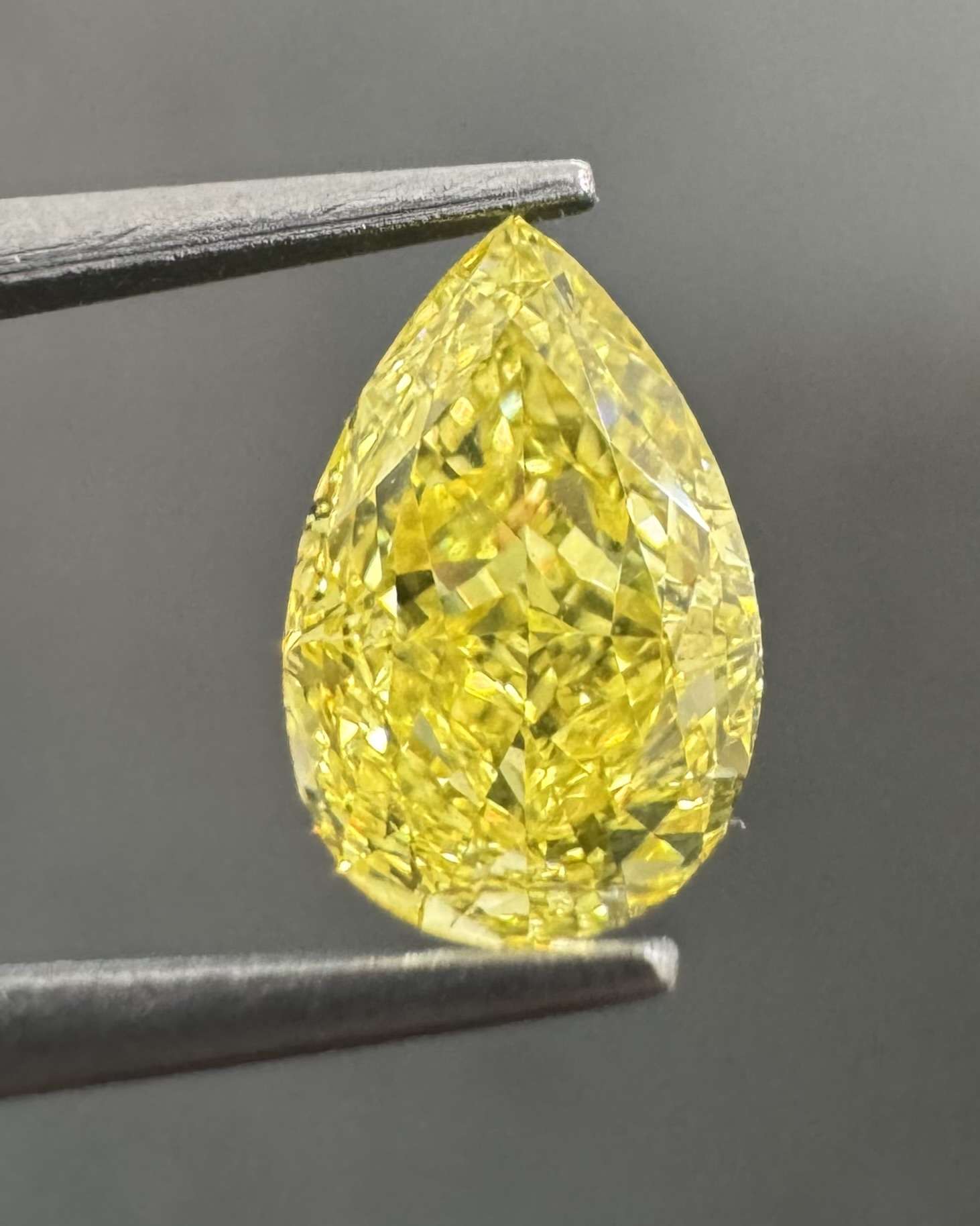 1.10ct Pear SINGLE image 2 of 3
