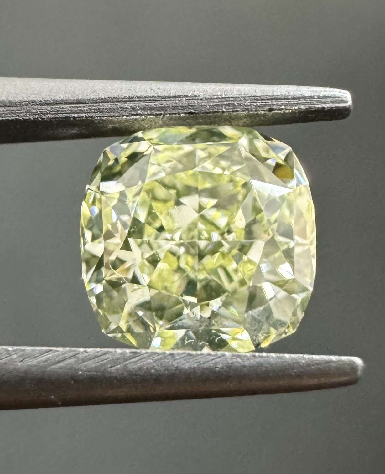 0.80ct Cushion SINGLE image 2 of 3