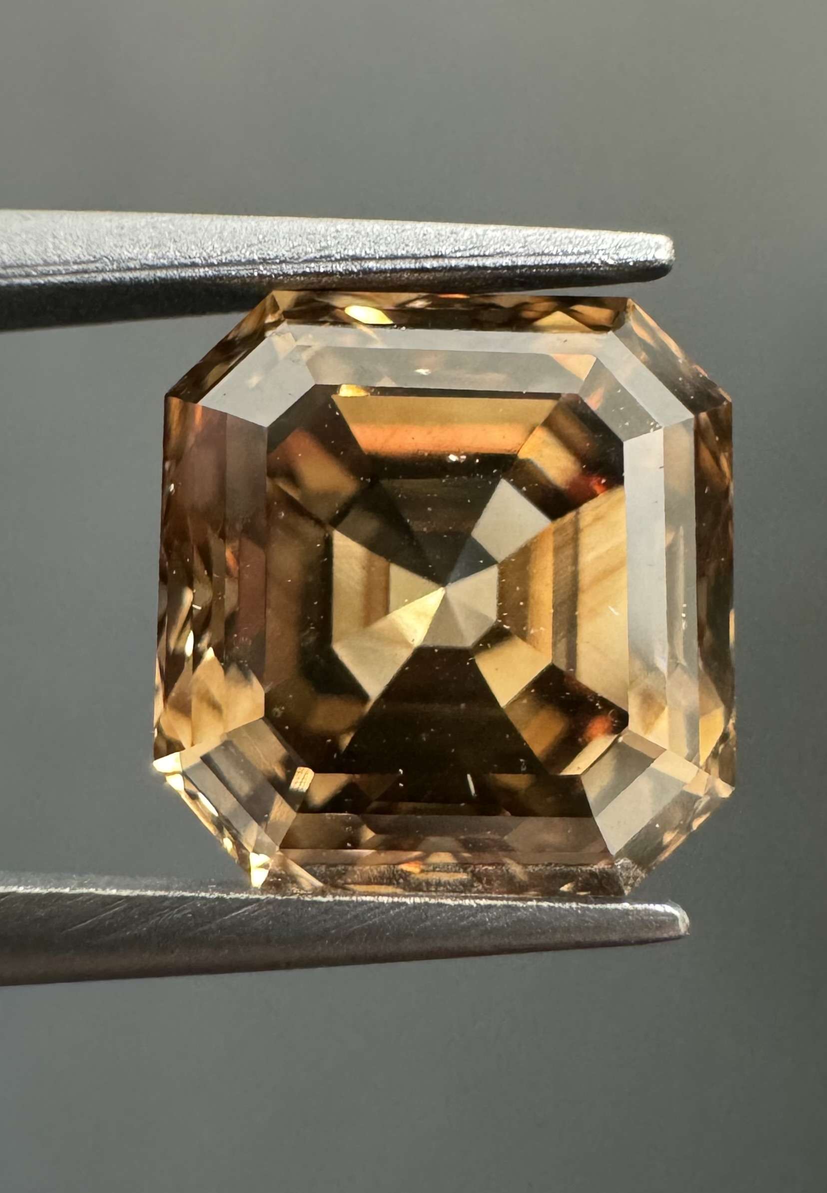 2.04ct SQUARE EMERALD CUT SINGLE image 3 of 4