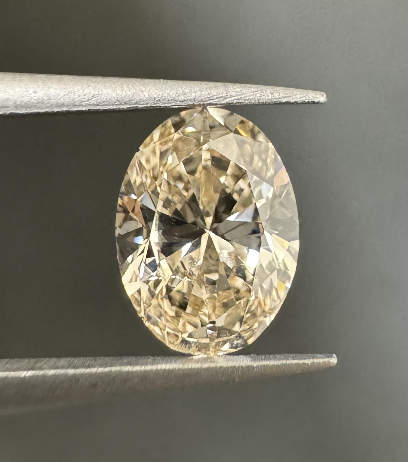1.01ct Oval SINGLE image 3 of 4