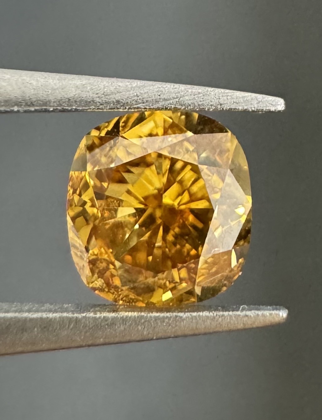 0.72ct Cushion SINGLE image 3 of 4