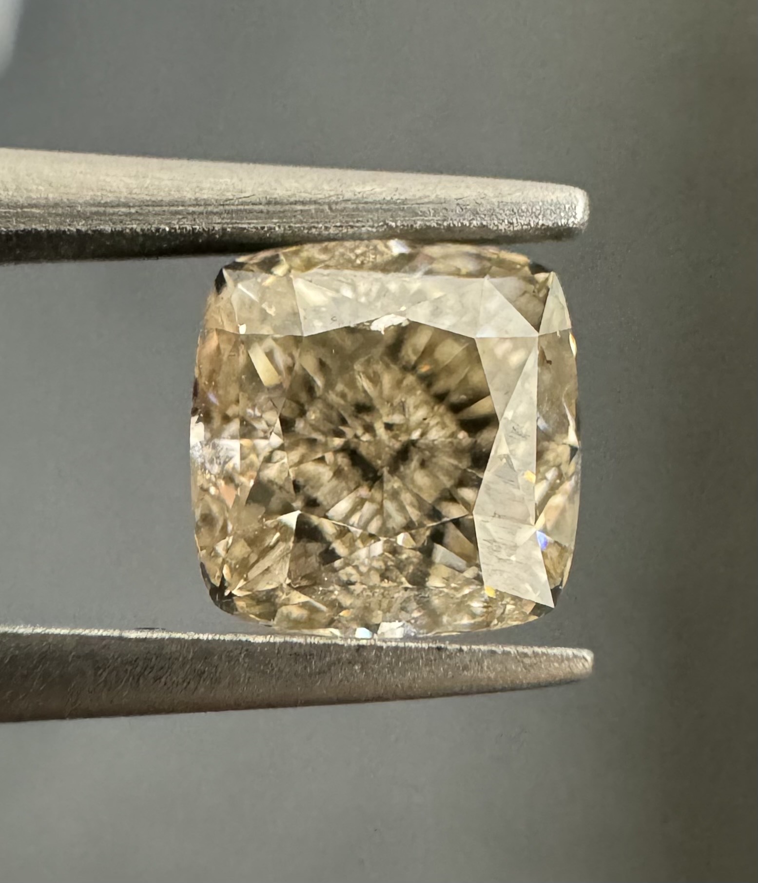 1.09ct Cushion SINGLE image 3 of 4