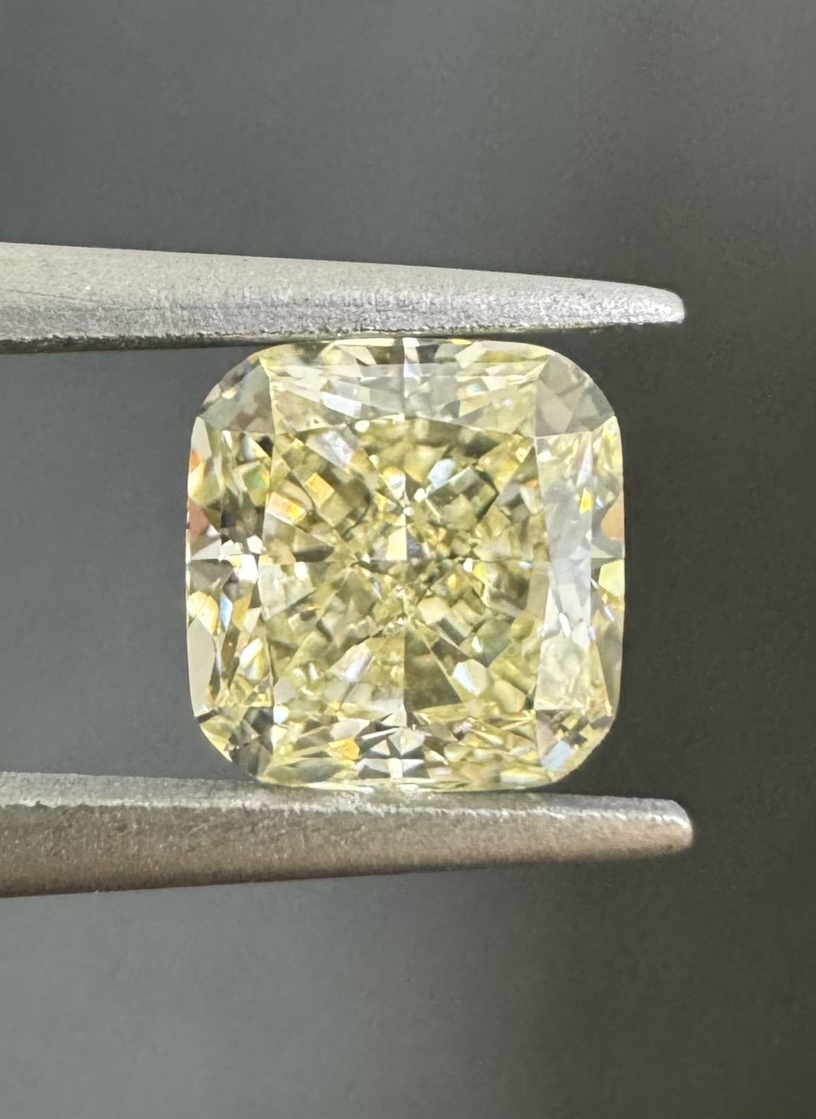 1.23ct Cushion SINGLE image 3 of 4