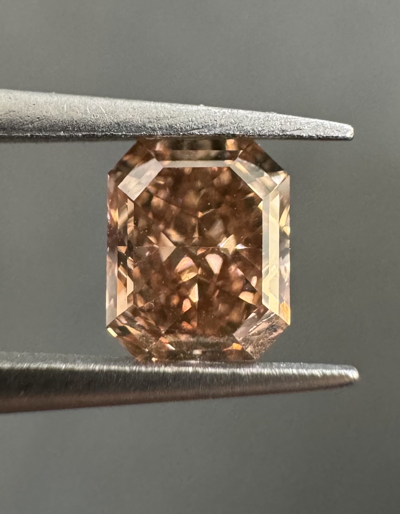 0.56ct Radiant SINGLE image 2 of 3