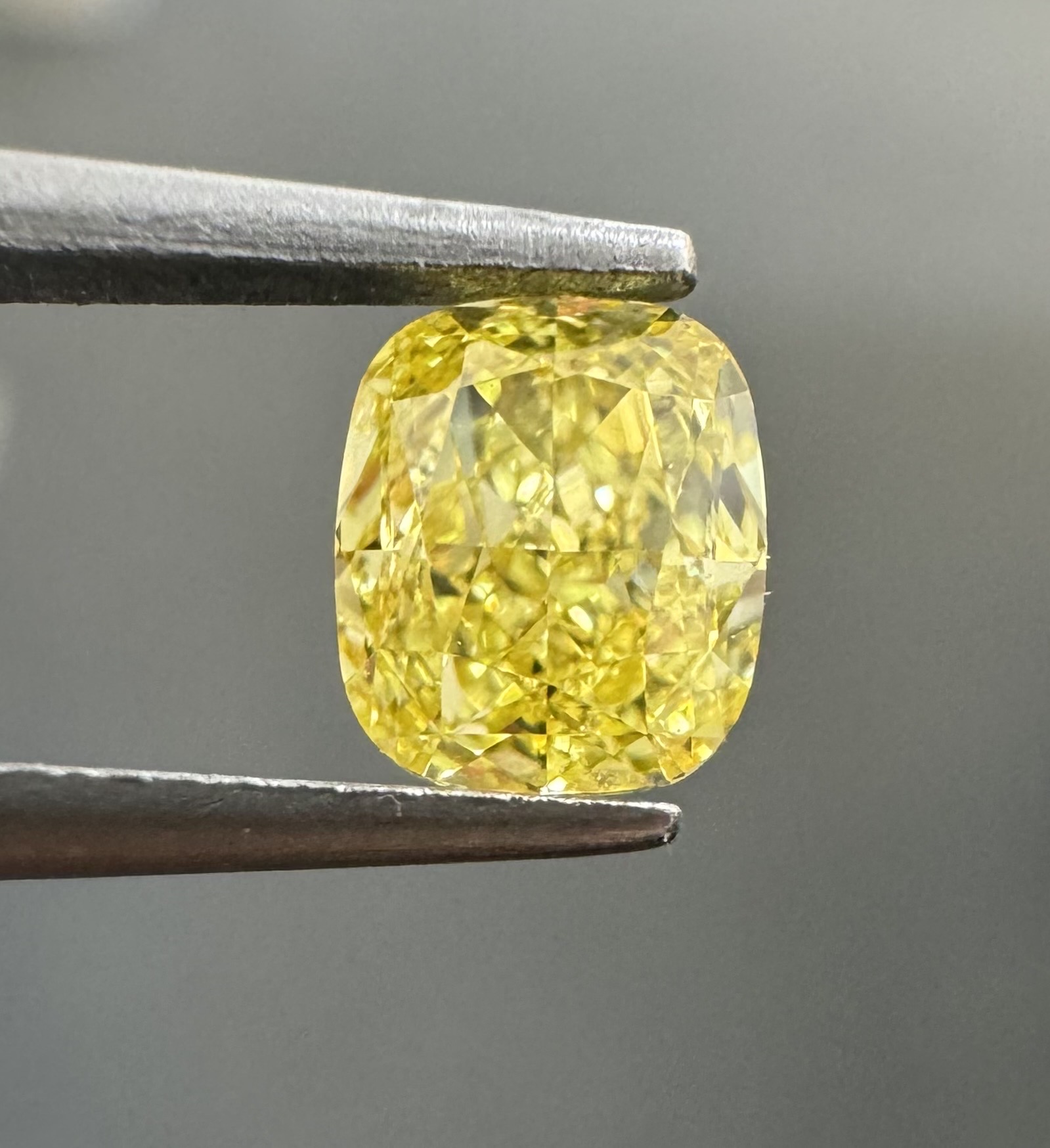 0.54ct Cushion SINGLE image 2 of 3