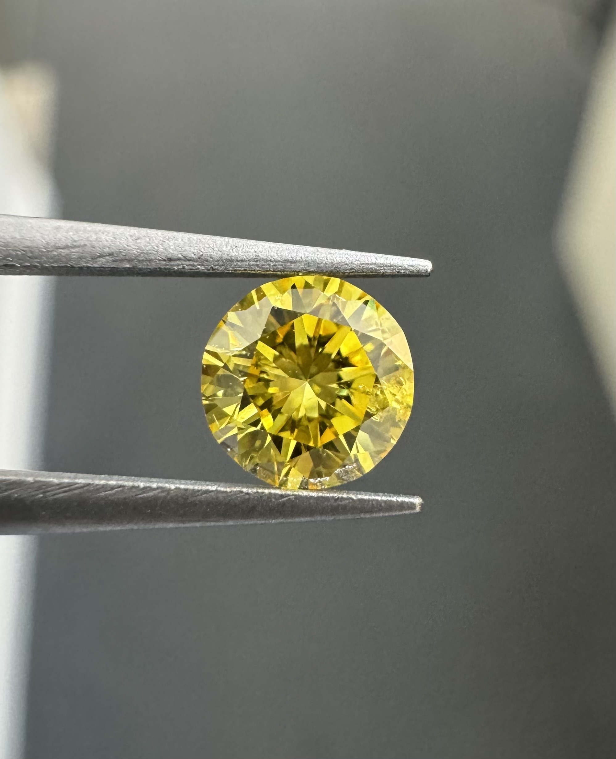 0.37ct Round SINGLE