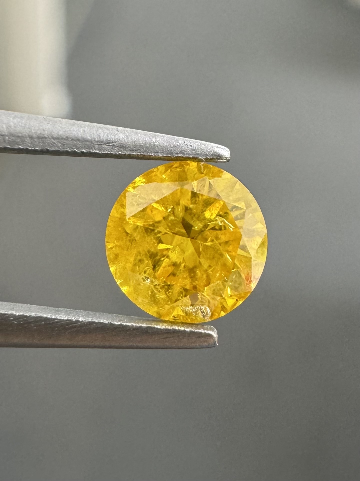 0.53ct Round SINGLE image 2 of 3