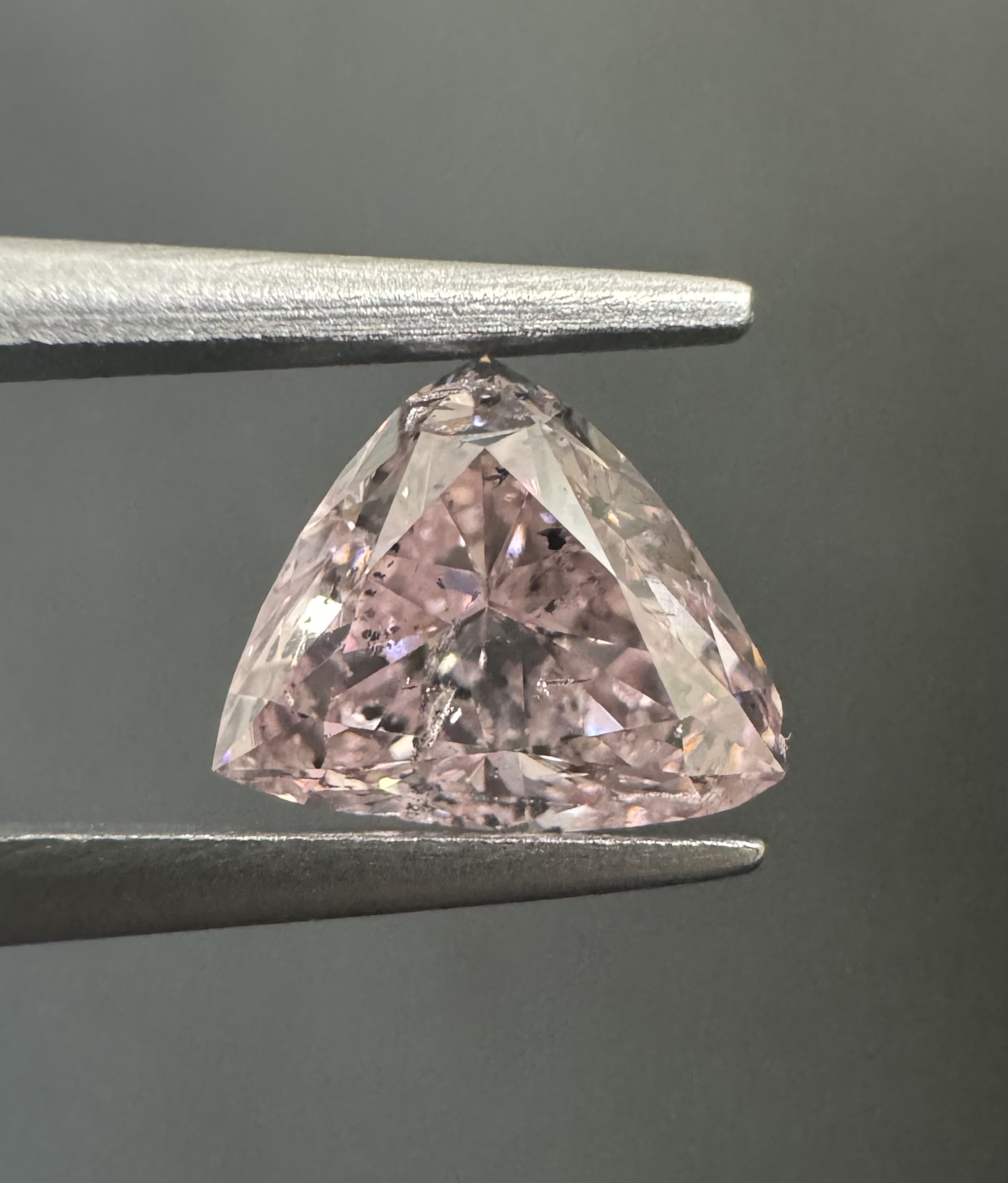 0.87ct Triangle SINGLE image 2 of 3