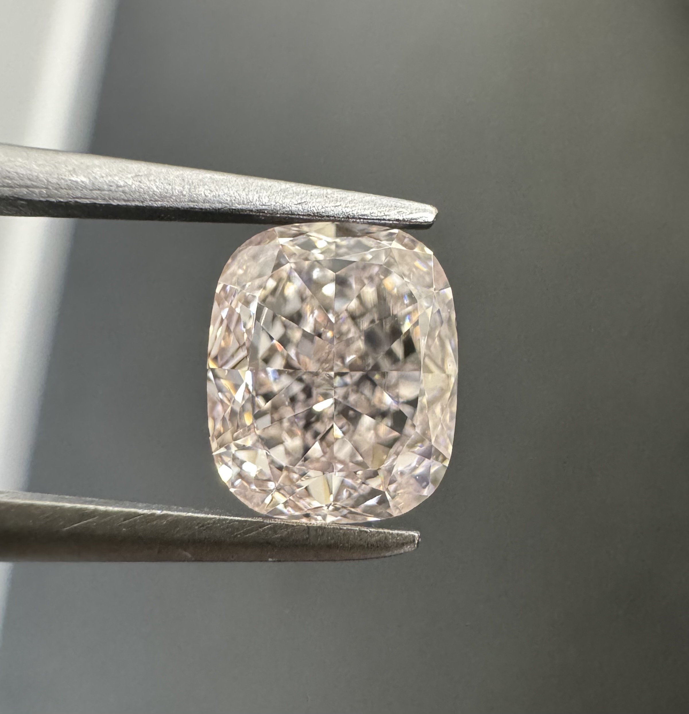 1.10ct Cushion SINGLE image 2 of 3