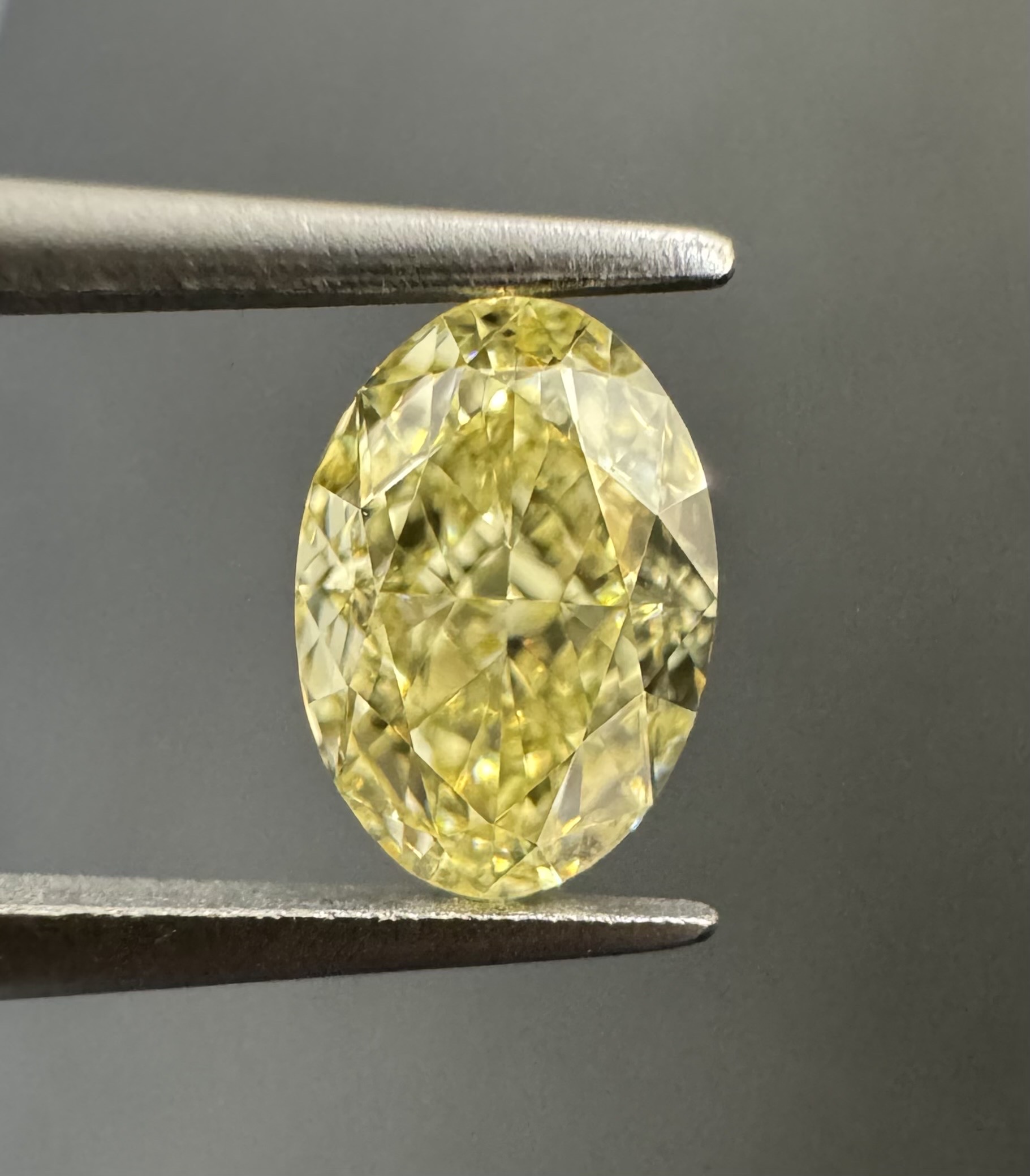 0.60ct Oval SINGLE image 3 of 4