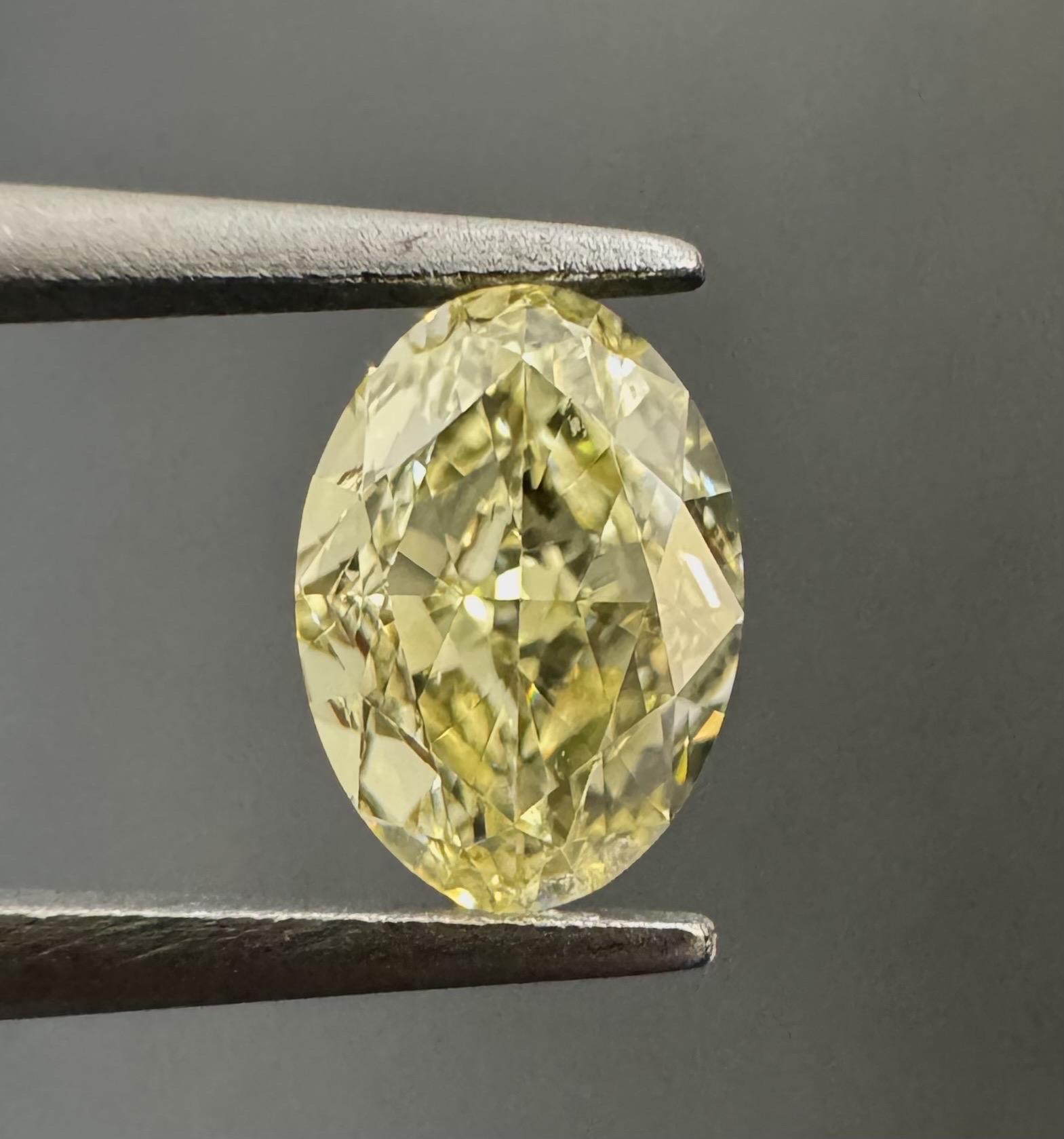 0.50ct Oval SINGLE image 2 of 2