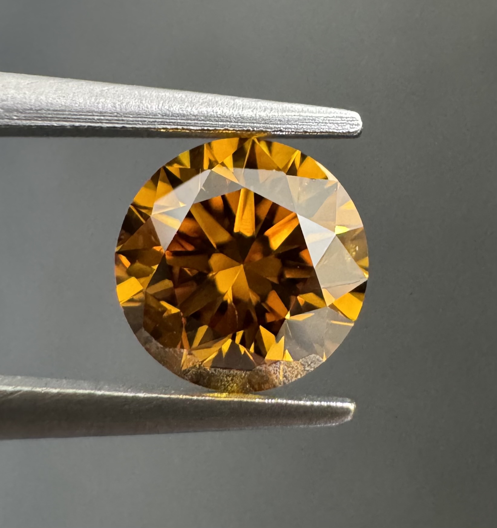 0.60ct Round SINGLE image 2 of 3