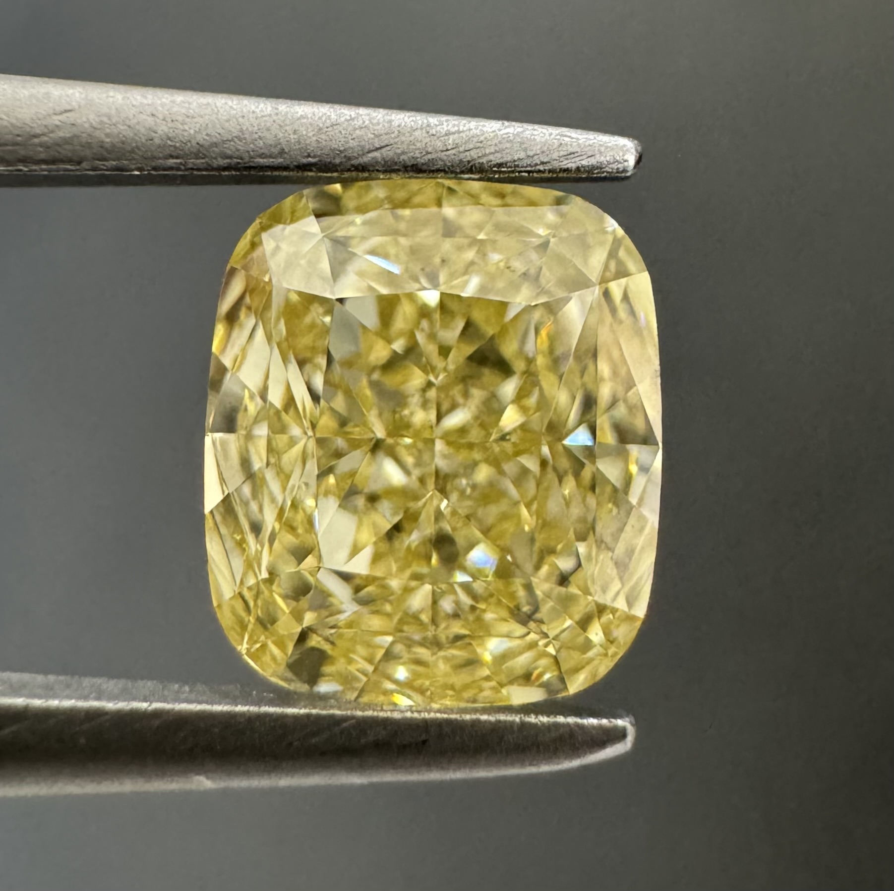 1.19ct Cushion SINGLE image 2 of 2