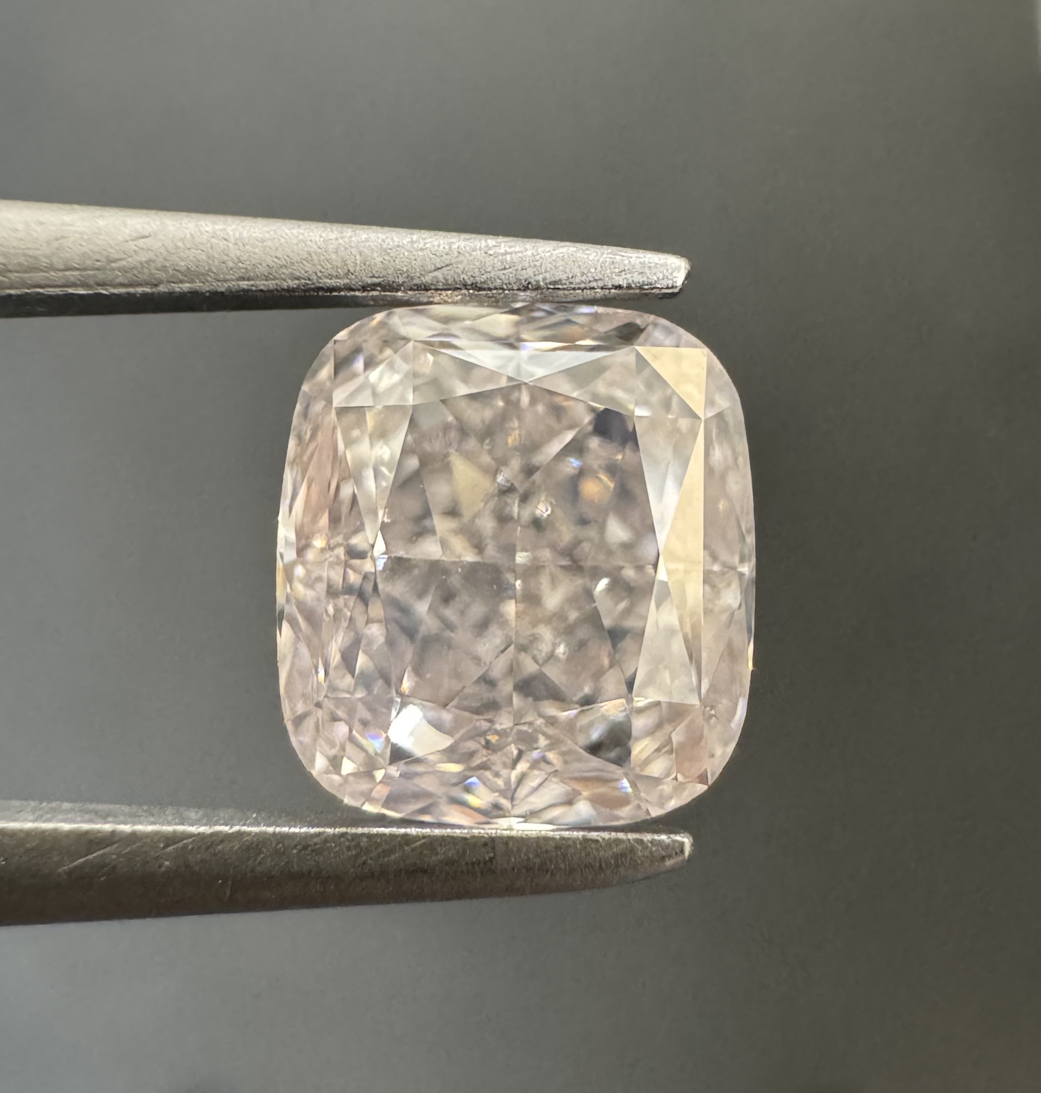 1.55ct Cushion SINGLE image 2 of 3